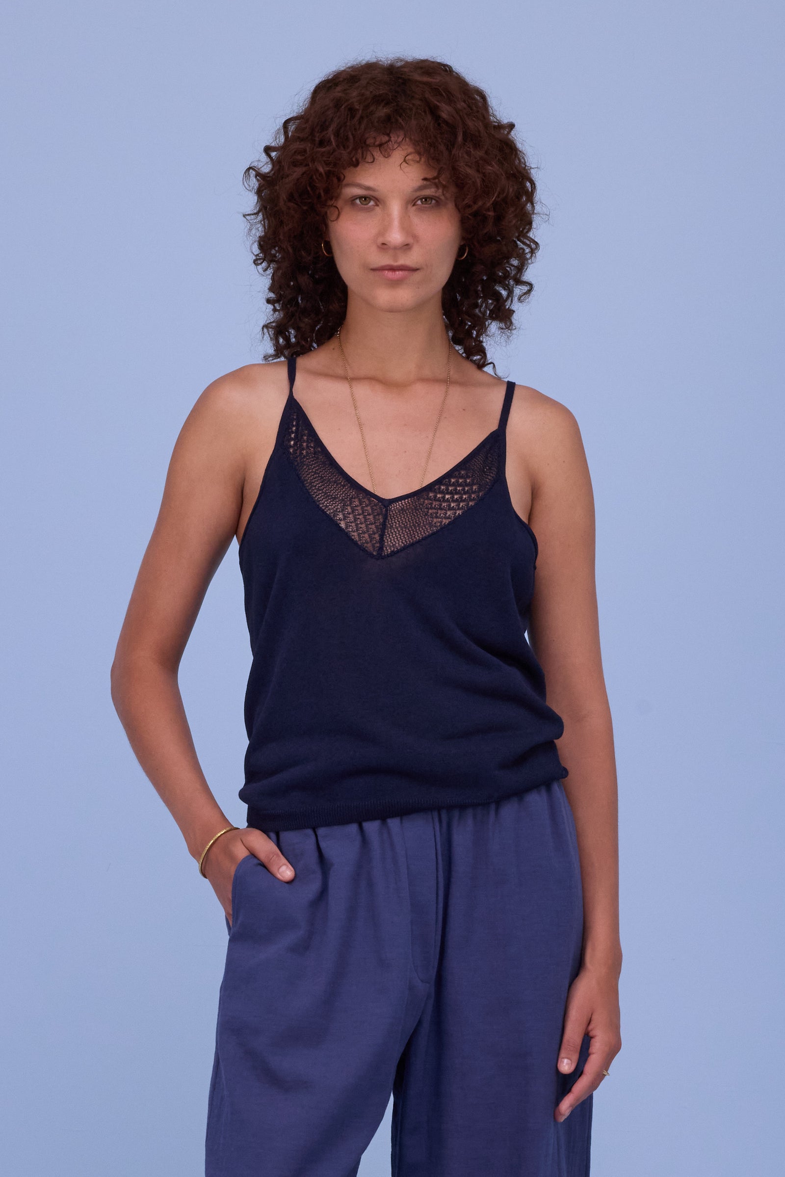 Honolulu top in dark navy