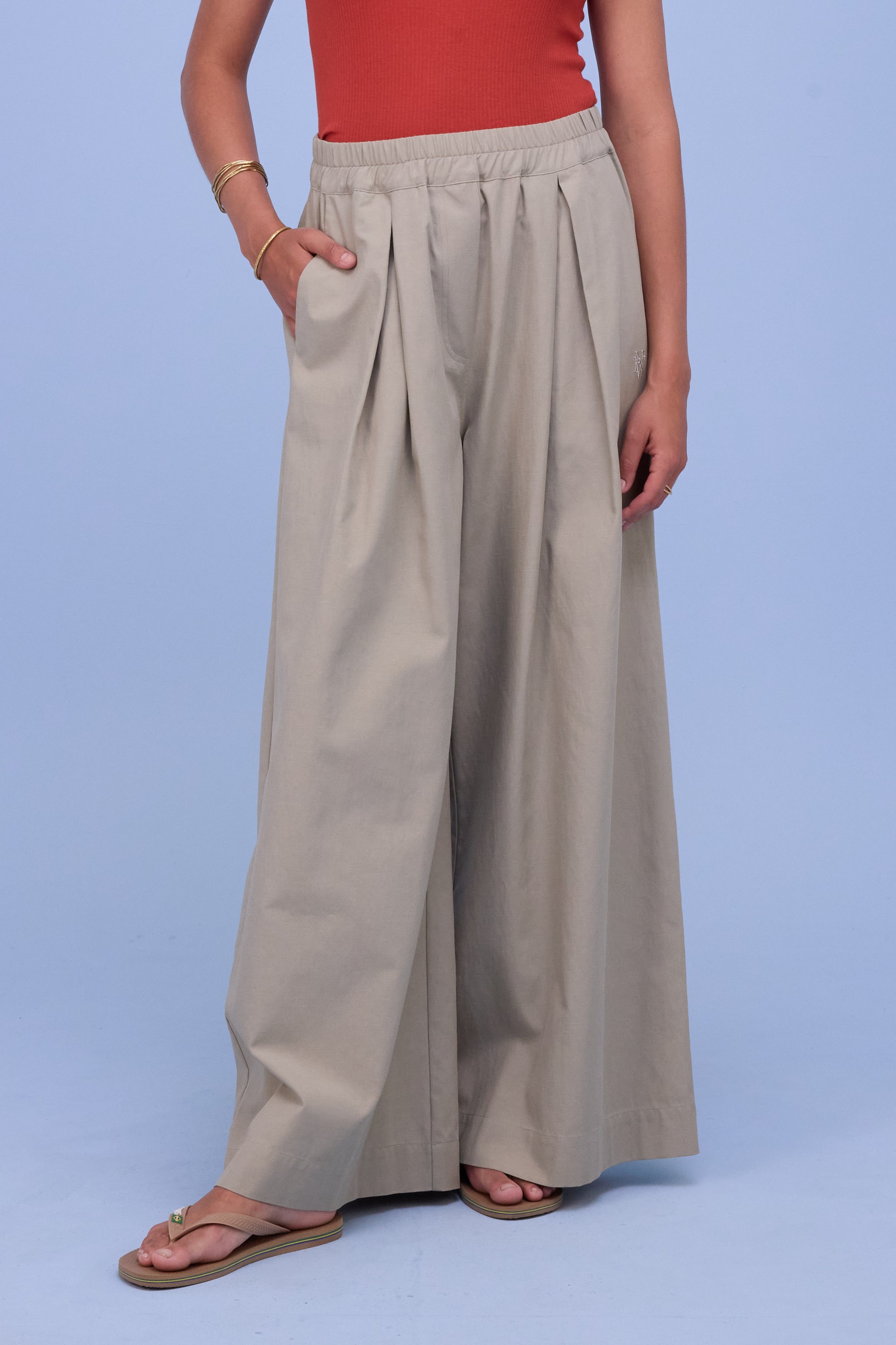 Freddy broek in dust sage