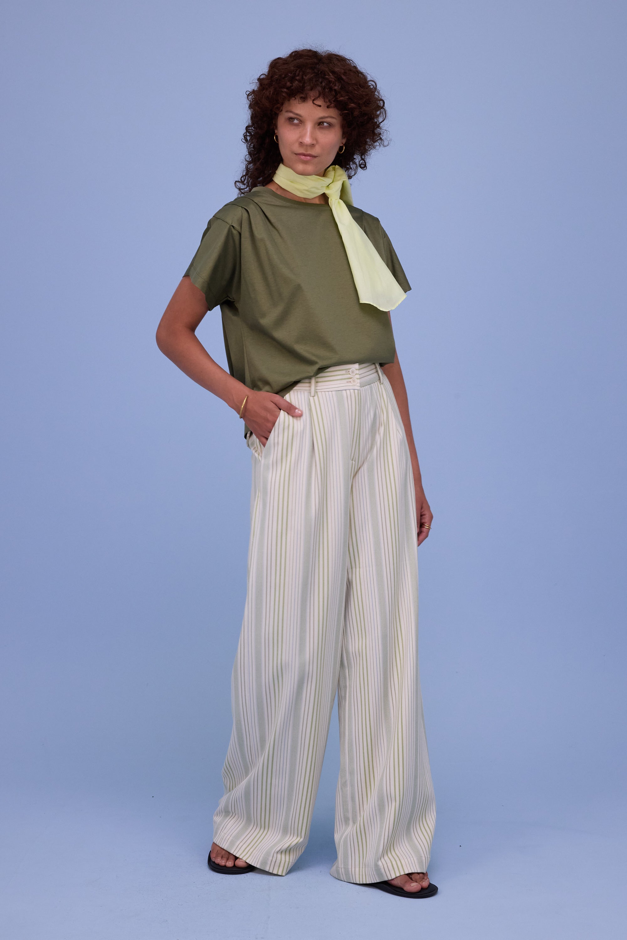 Edward trousers in ecru/green stripes