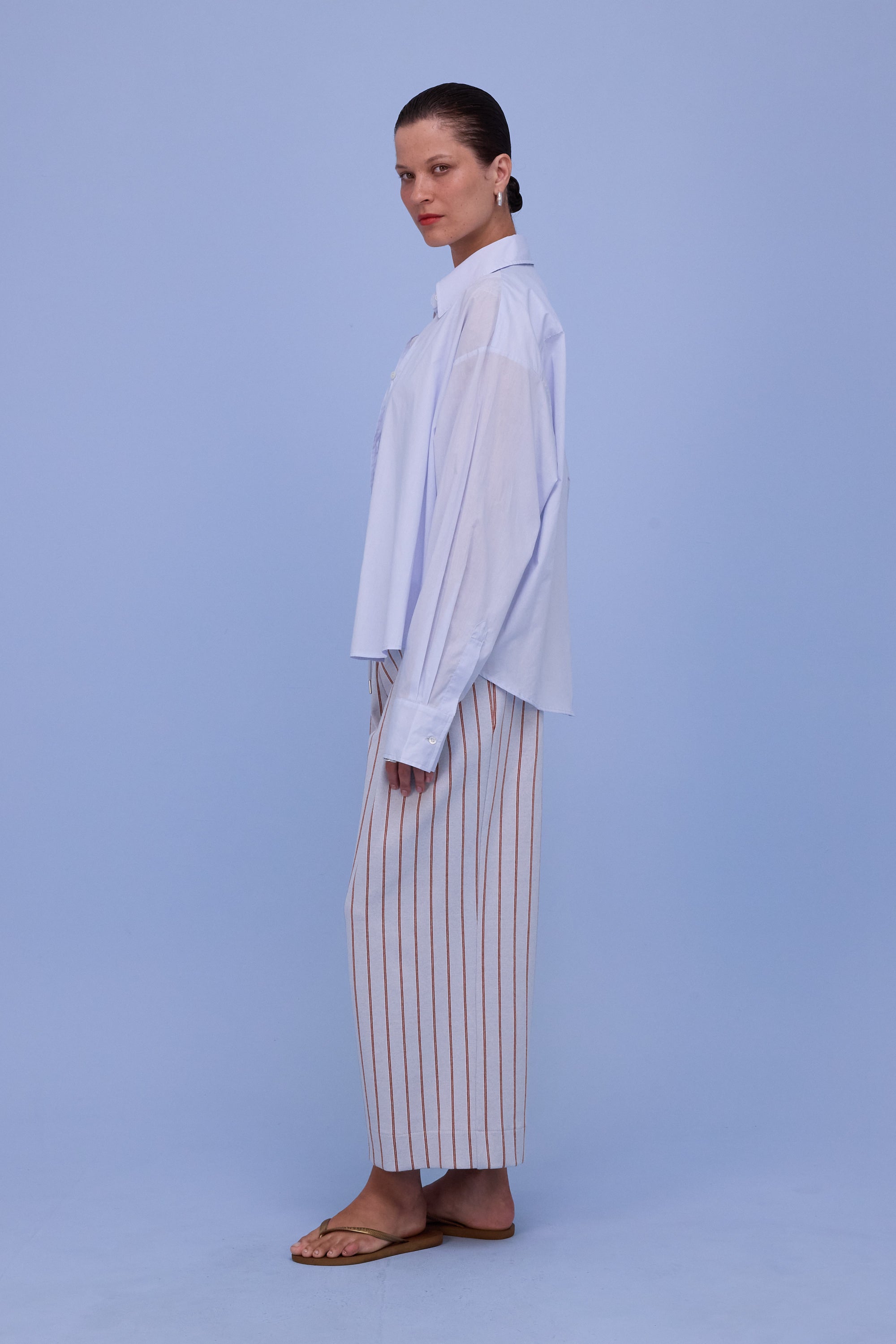 Helier broek in sky blue/red stripes