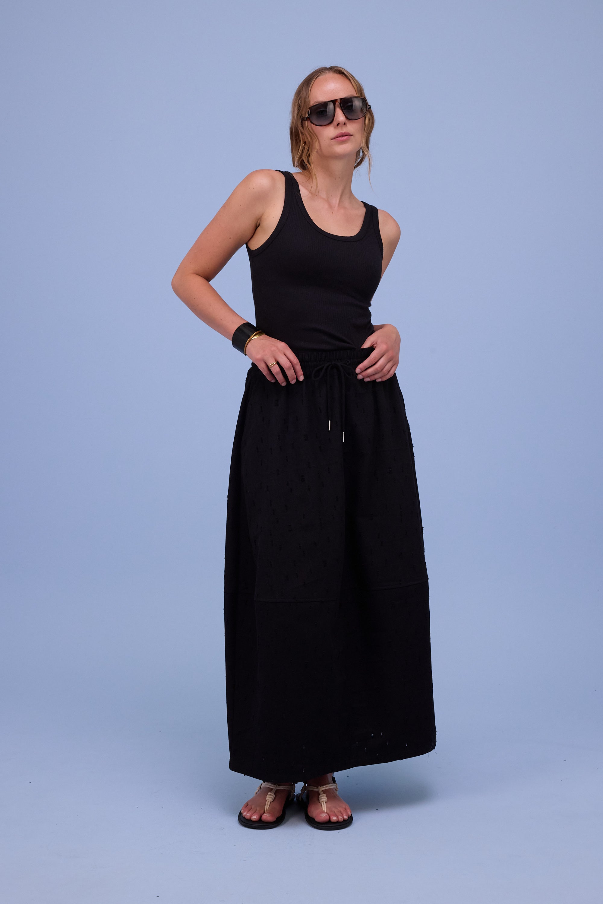 Héva skirt in black ripped cotton