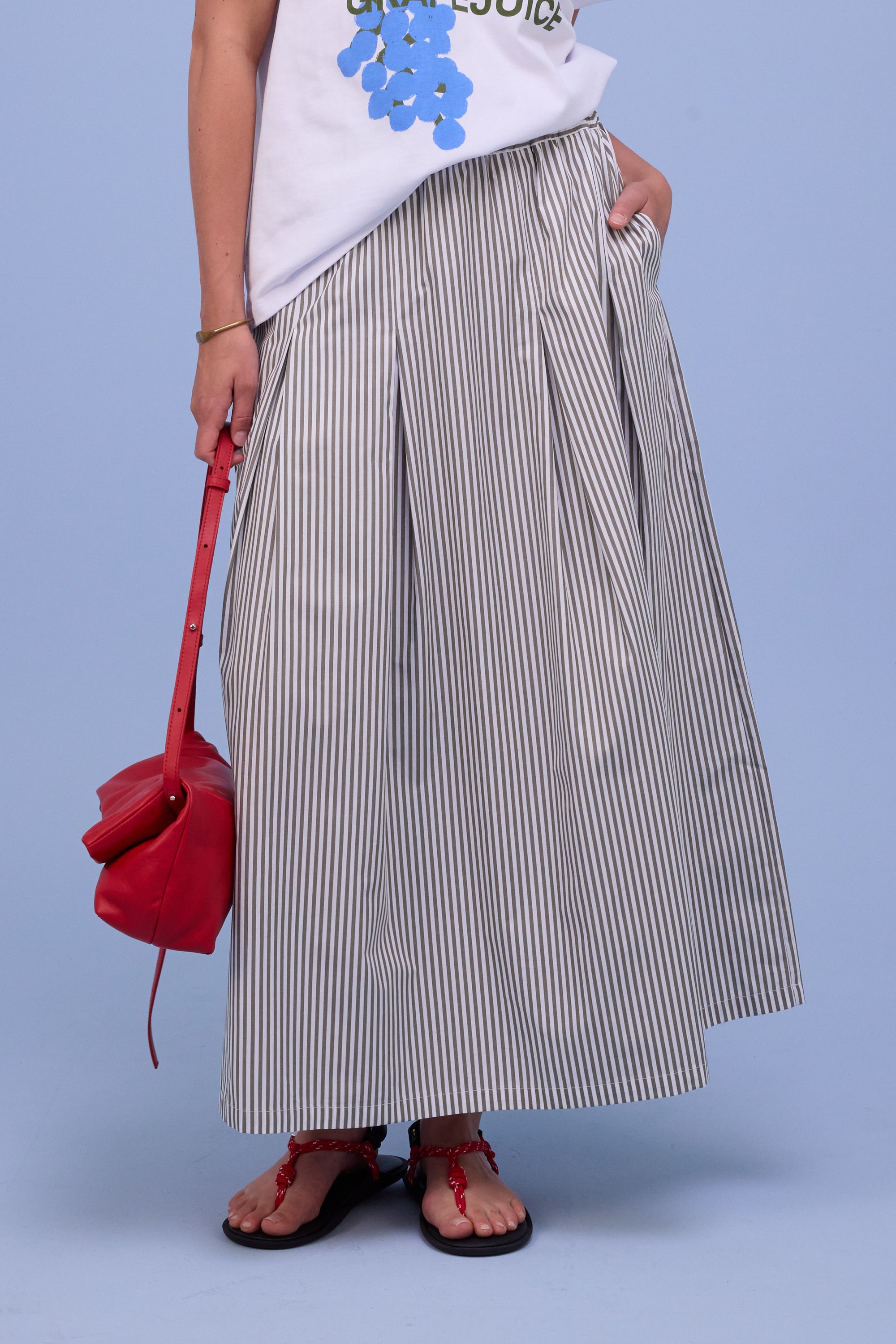 Fieke skirt in khaki stripes