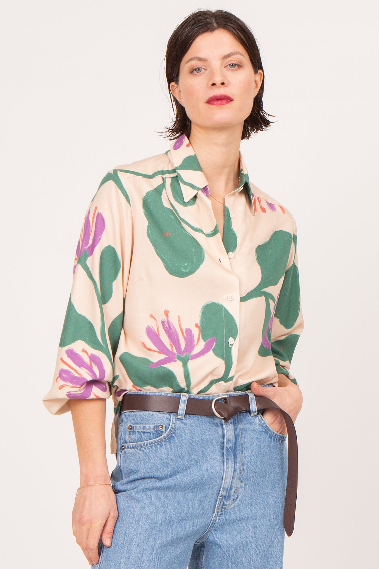 Dark brown leather D-ring belt