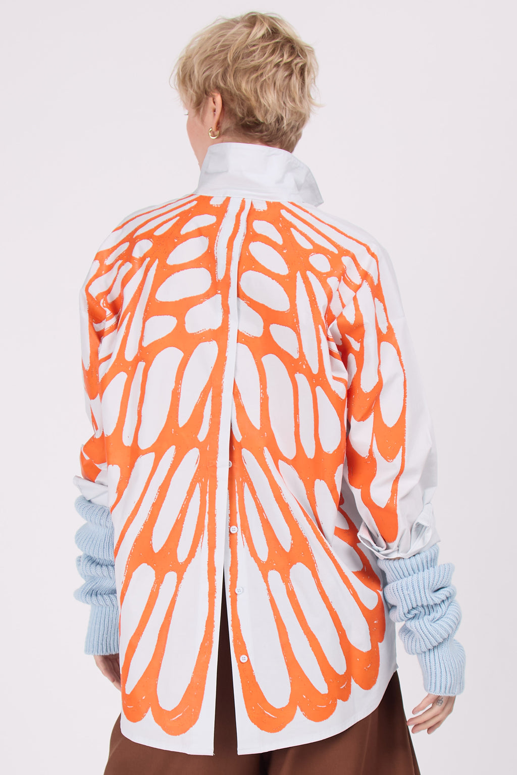 Emmelie Night Butterfly Shirt in Himmelblau/Orange