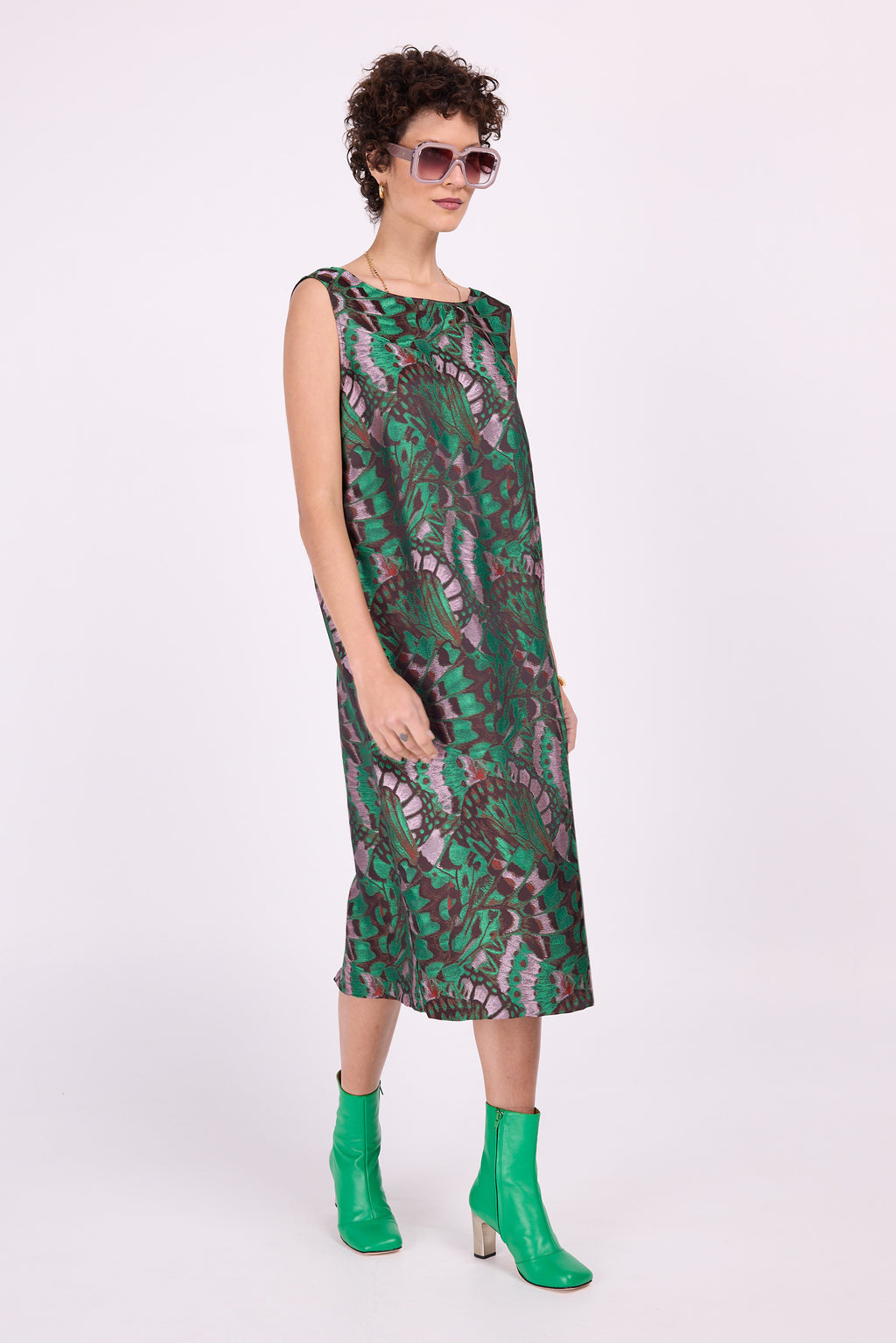 Ellen dress in lilac butterfly jacquard