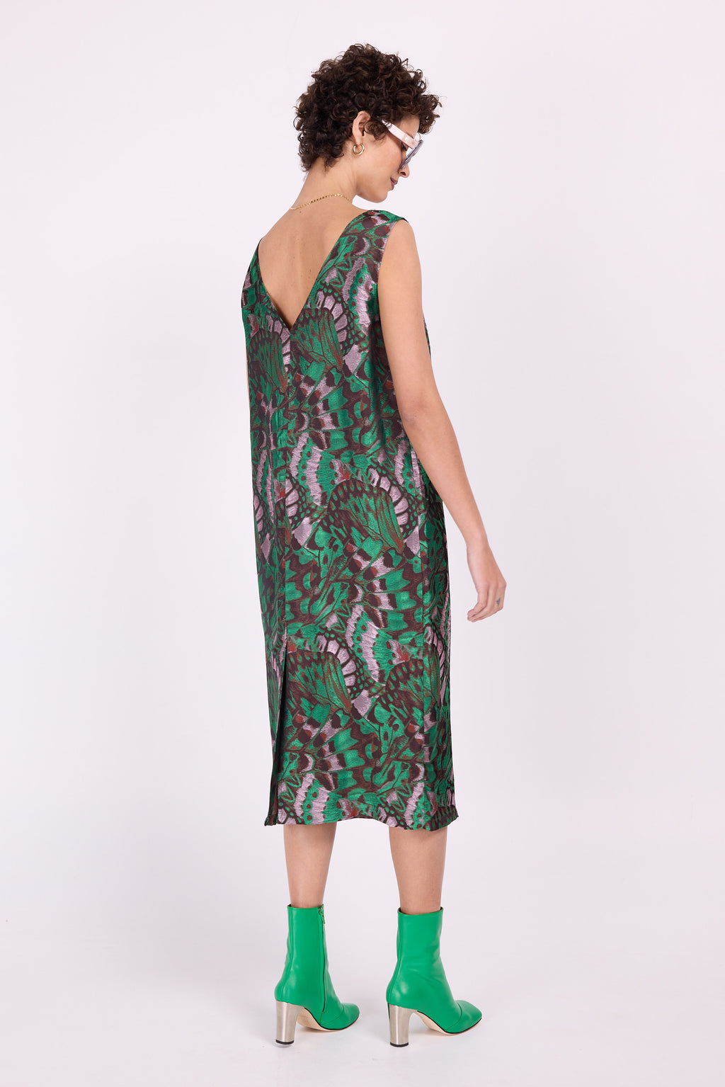Ellen dress in lilac butterfly jacquard