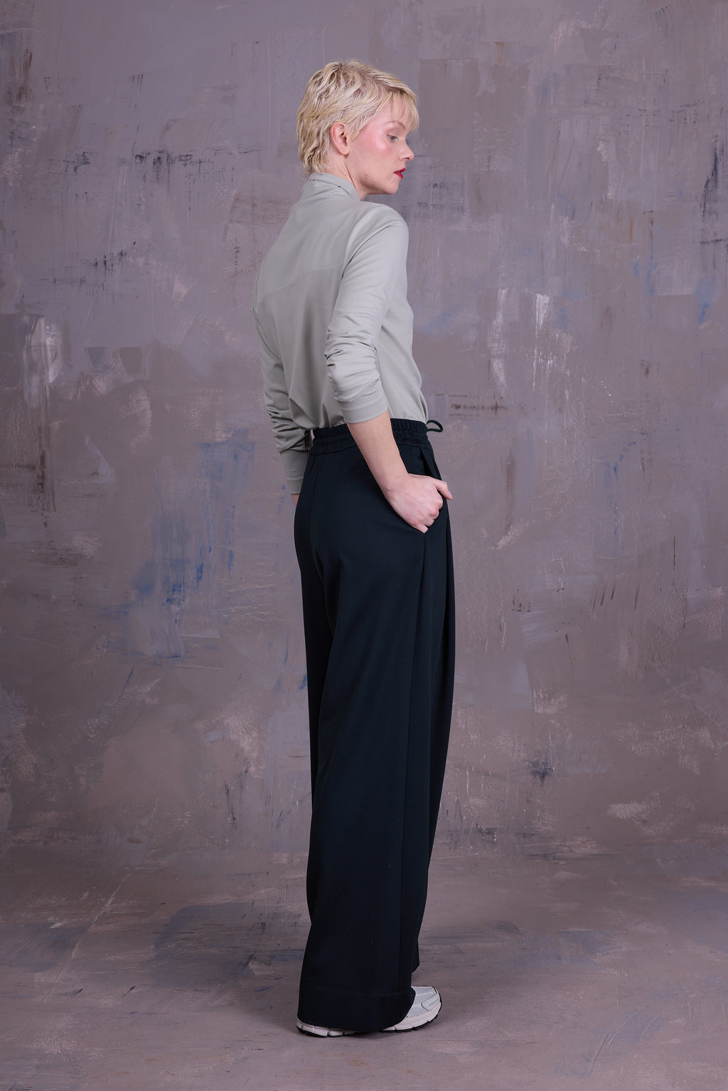 Gemma sage T-shirt with bow