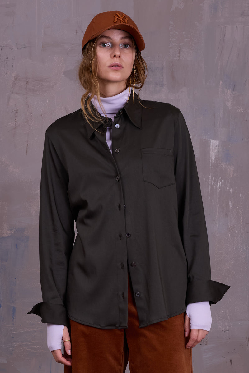 Filou shirt in dark olive satin