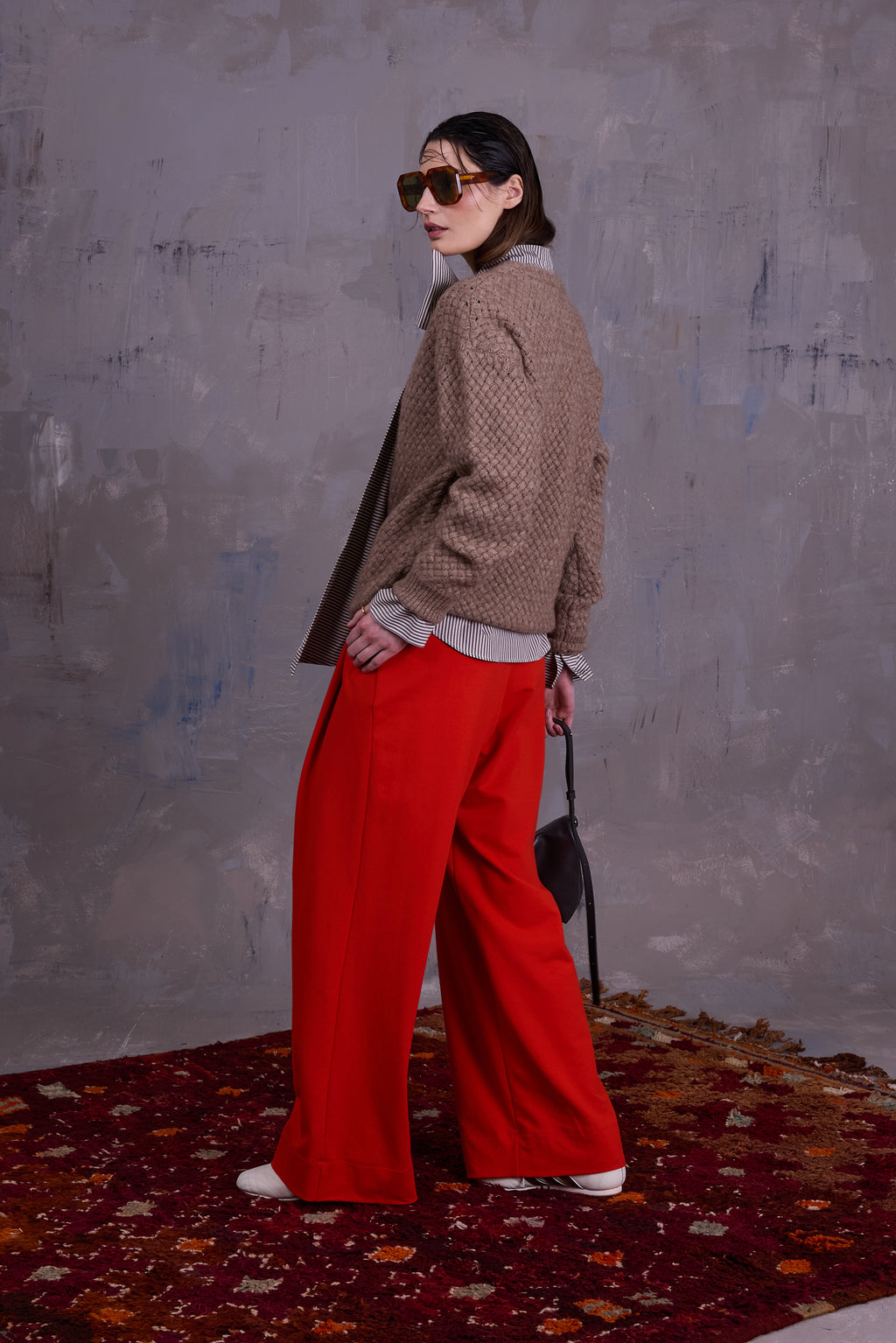 Gaudi knitted sweater in camel
