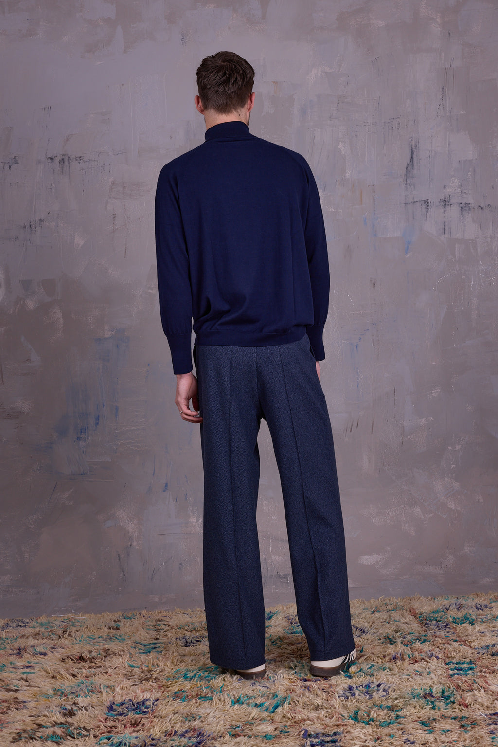Gaetan turtleneck sweater in dark navy