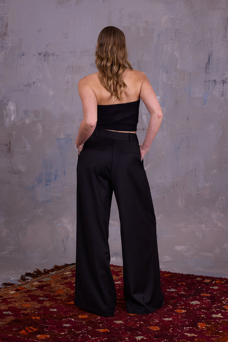 Gautier bandeau top in black