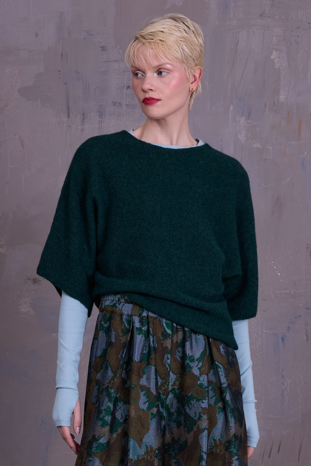 Abeno top in forest