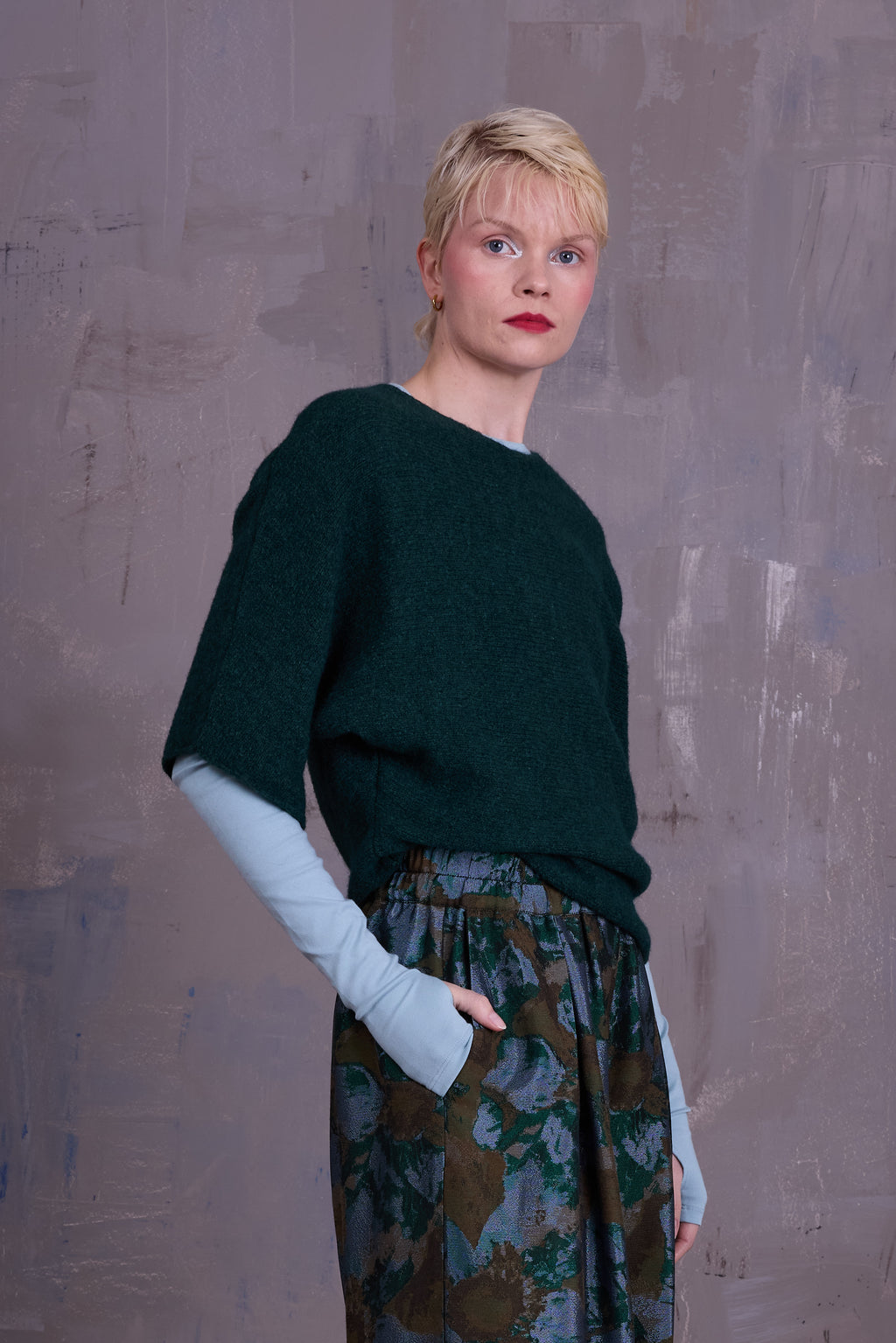 Abeno top in forest