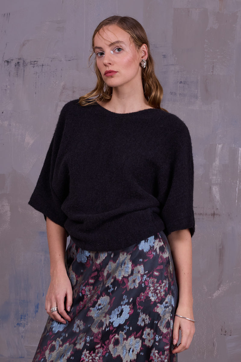 Abeno black top