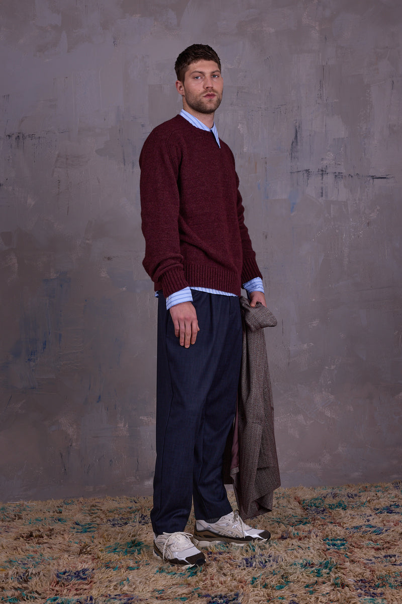 Geena knitted sweater in merlot