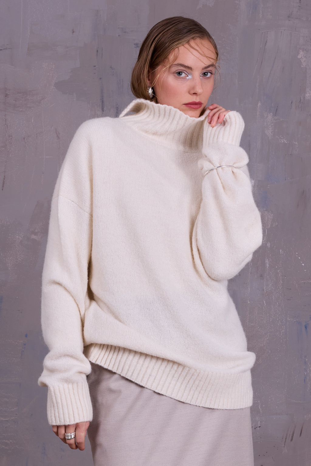 Grace turtleneck sweater in ecru