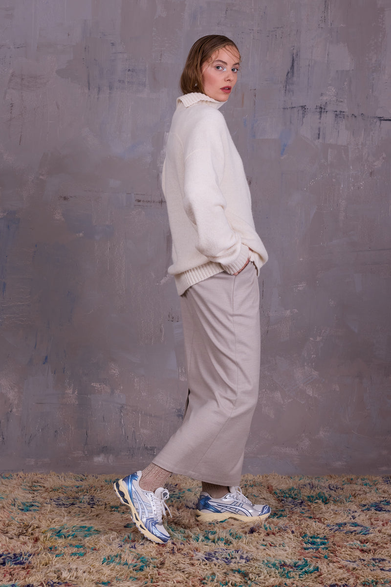 Grace turtleneck sweater in ecru