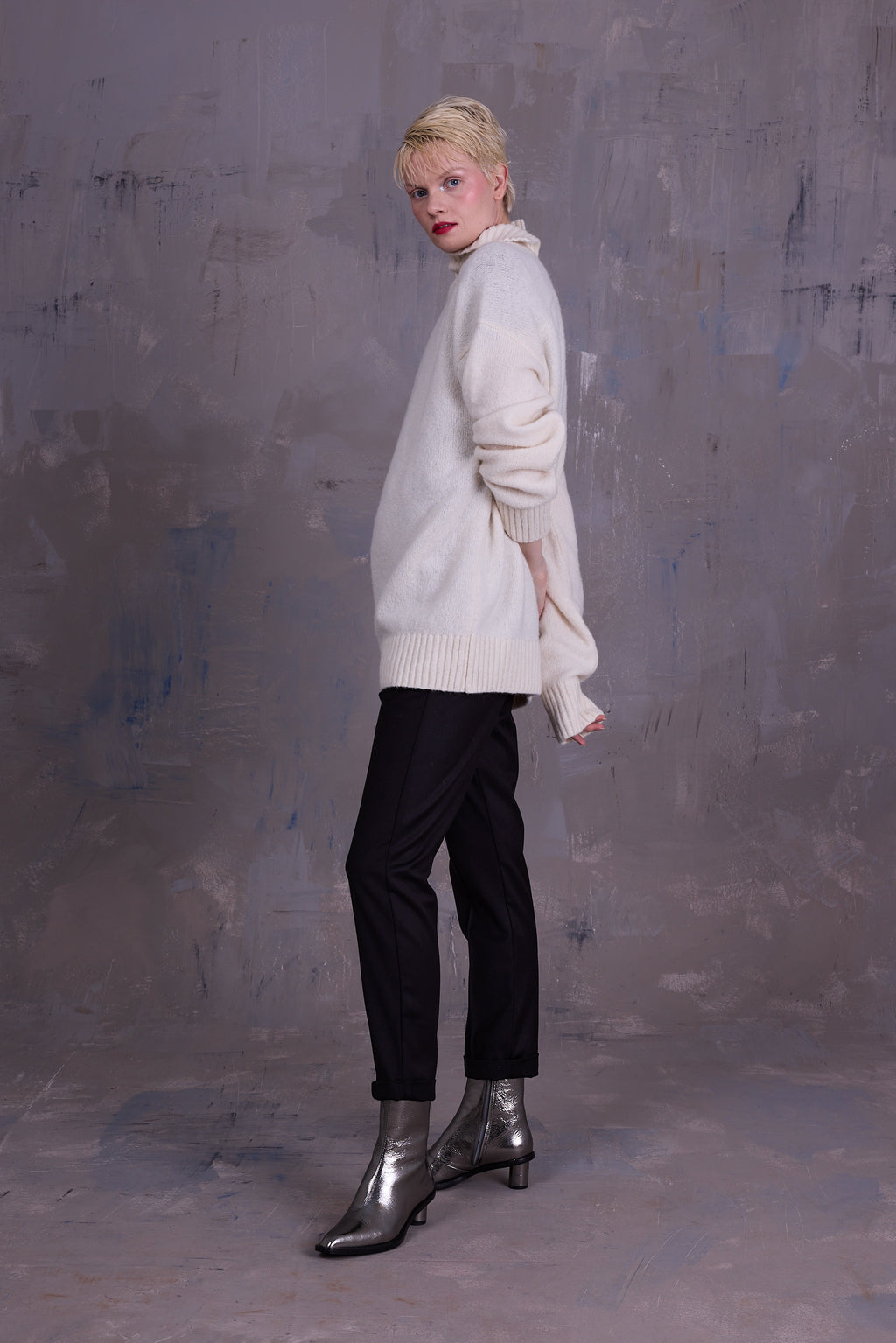 Grace turtleneck sweater in ecru
