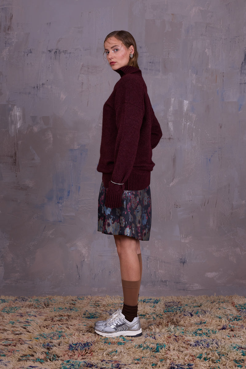 Grace turtleneck sweater in merlot