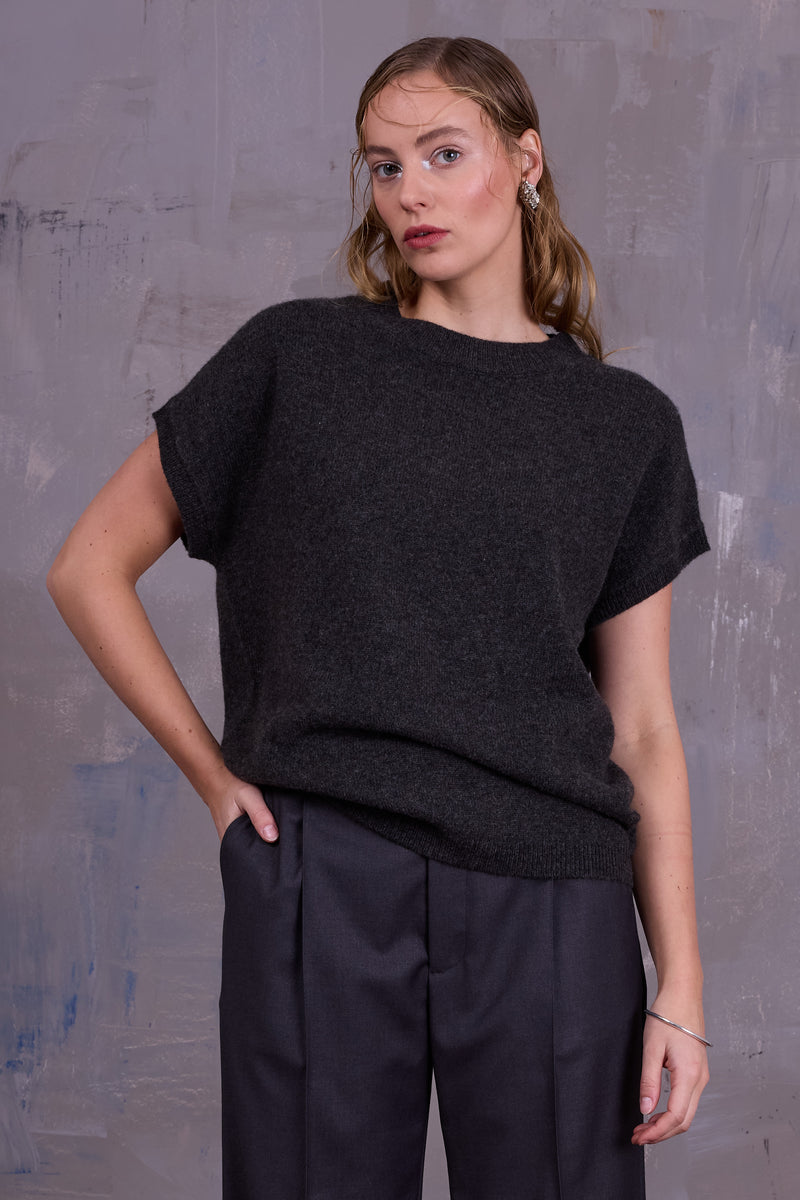 Geertje top in graphite