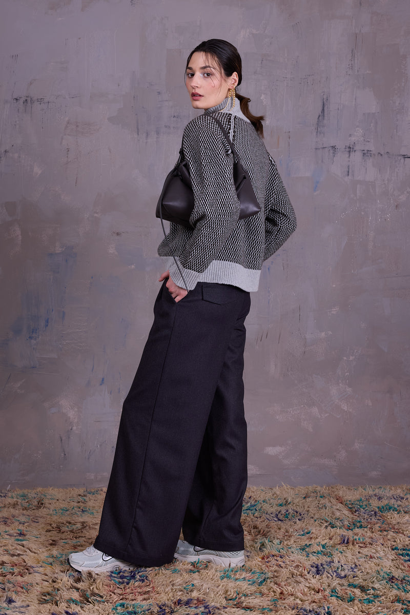 Genova sweater in graphite Yak wool 