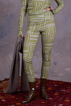 Etienne legging in lemon grass wovens