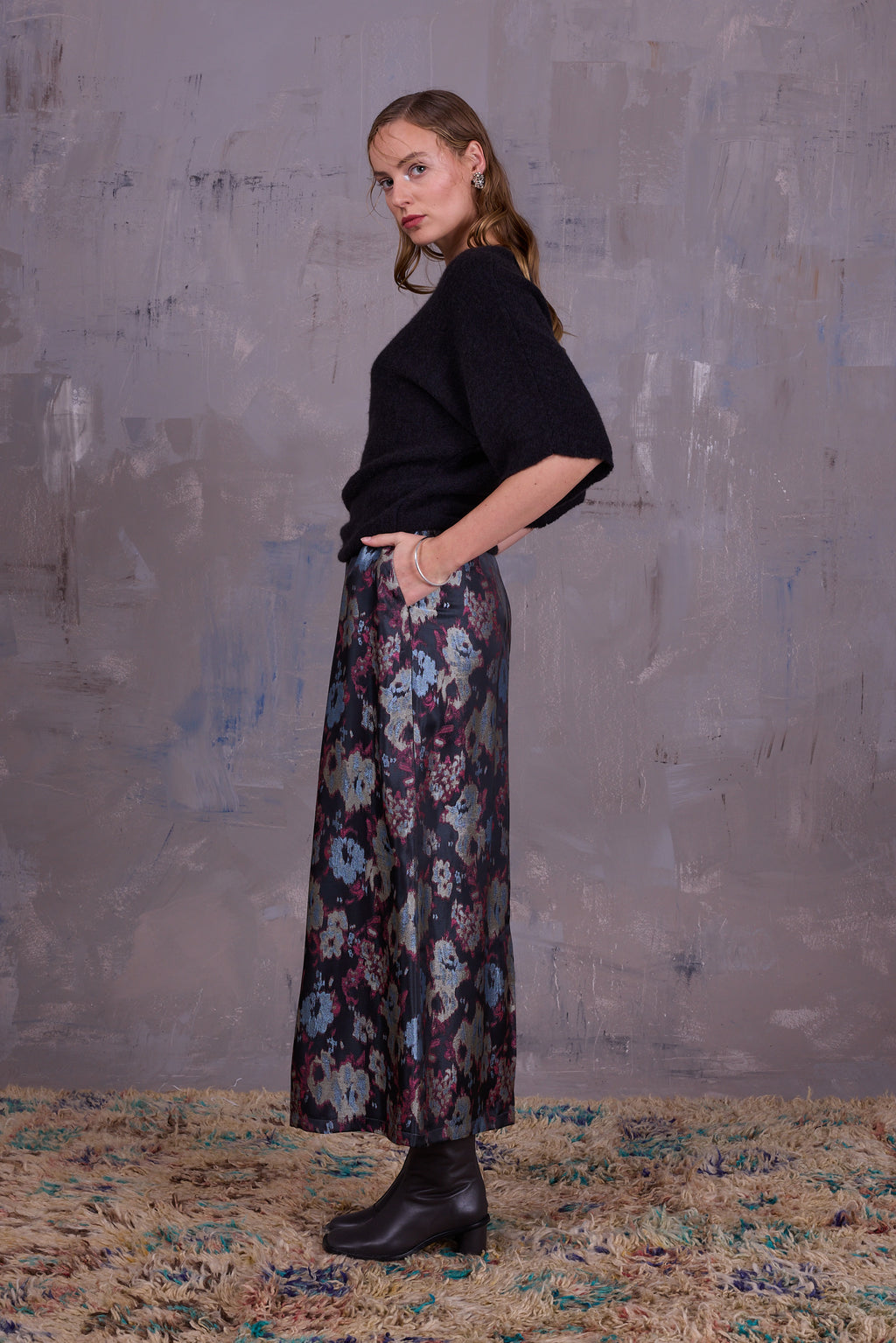 Emmanuel skirt in pink blue jacquard