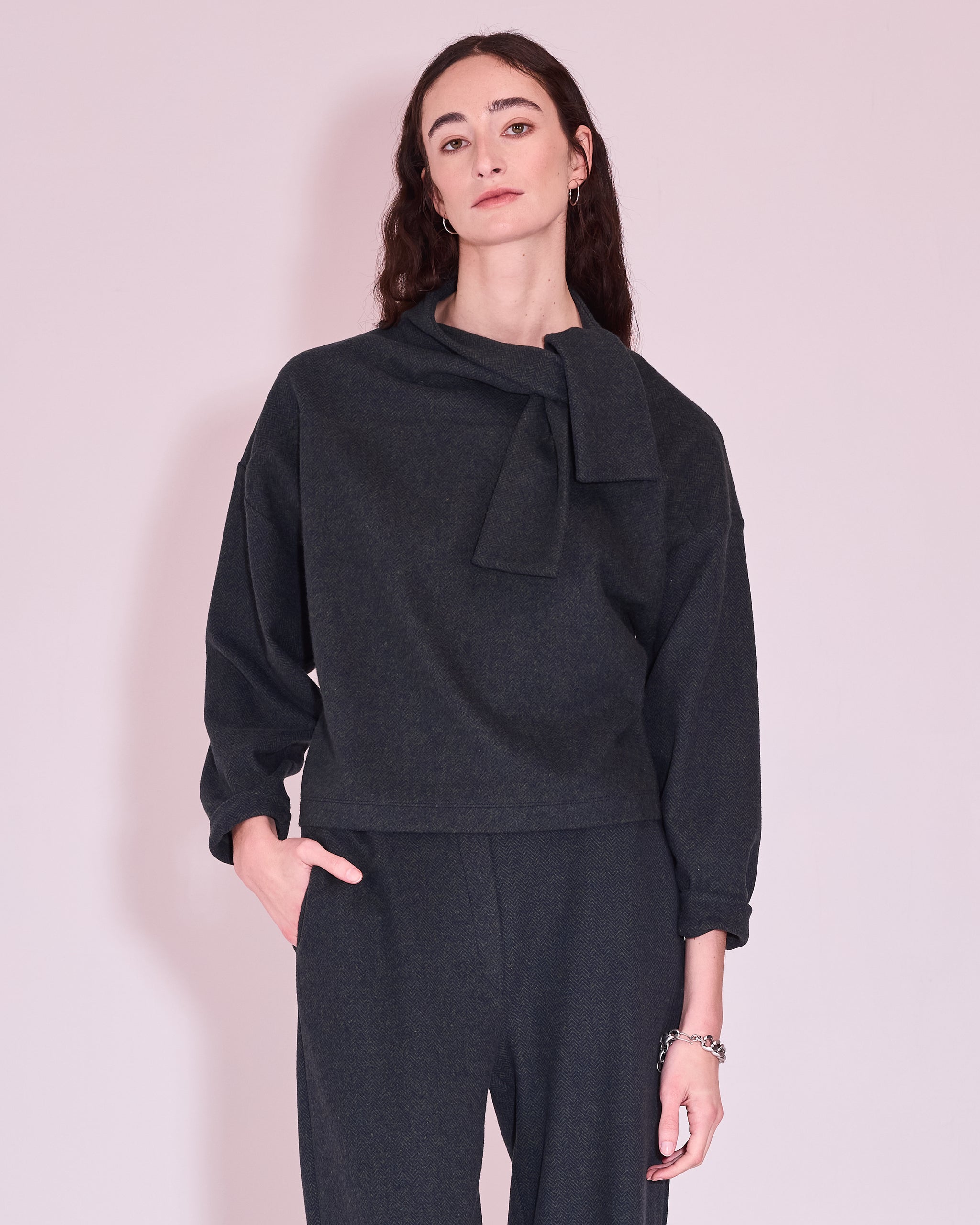 Pull Josefin
