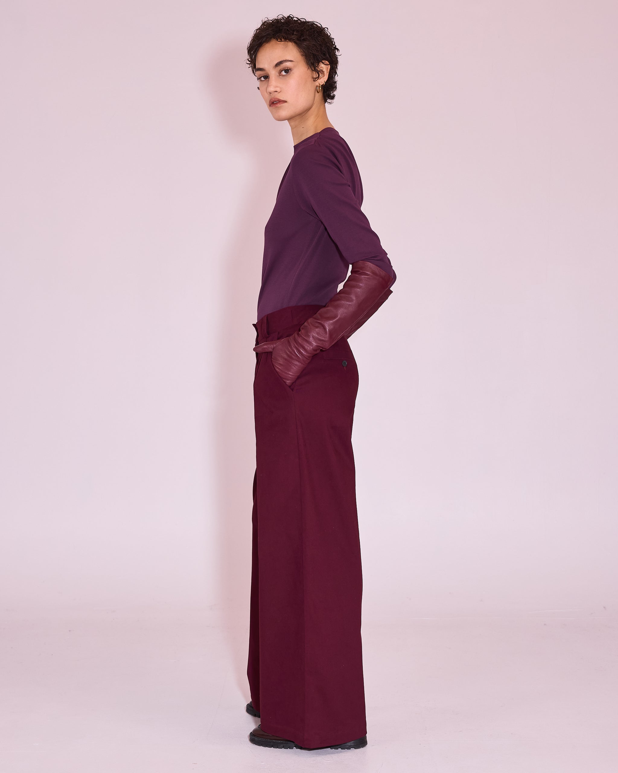 Elaine T-shirt in plum