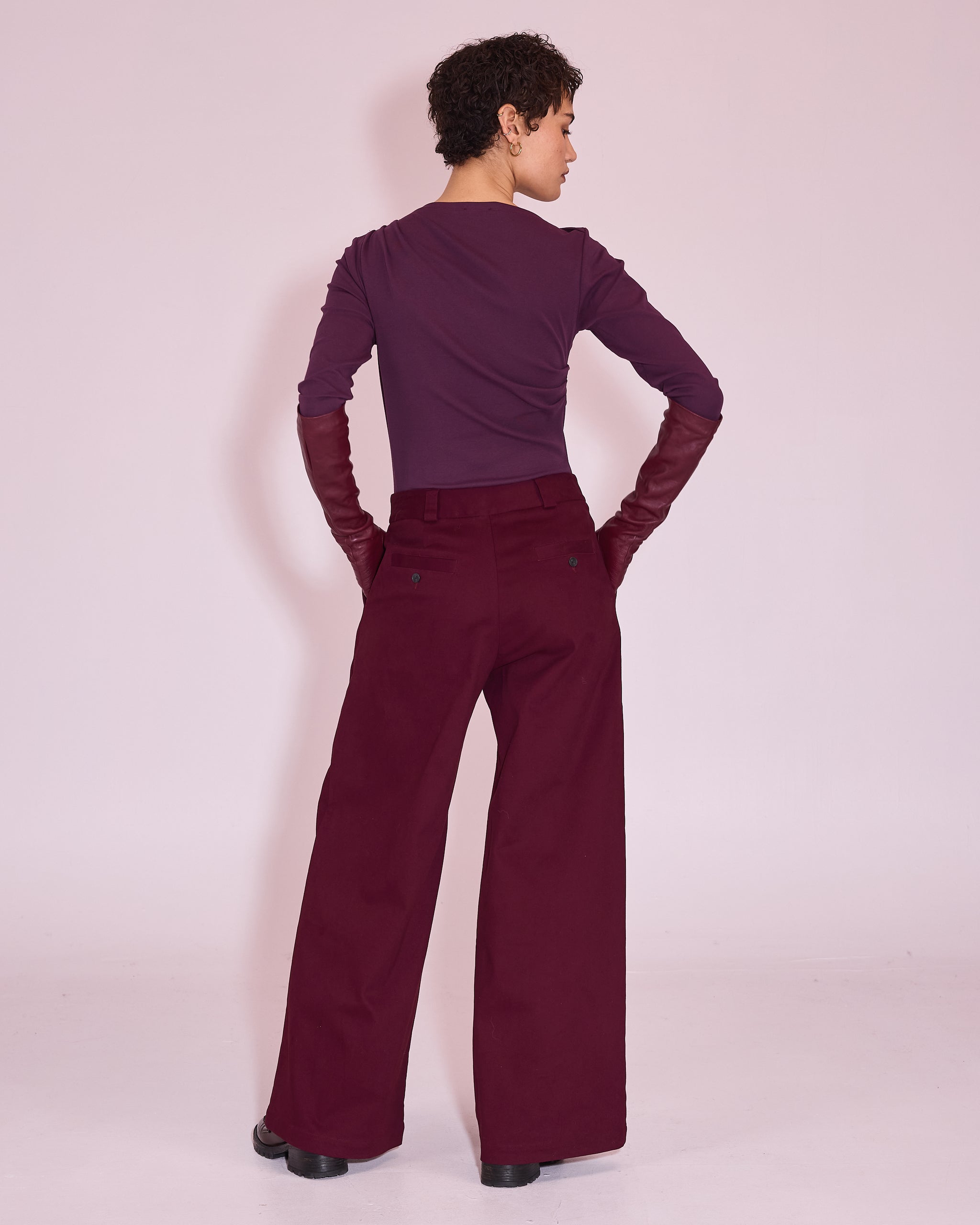 Elaine T-shirt in plum