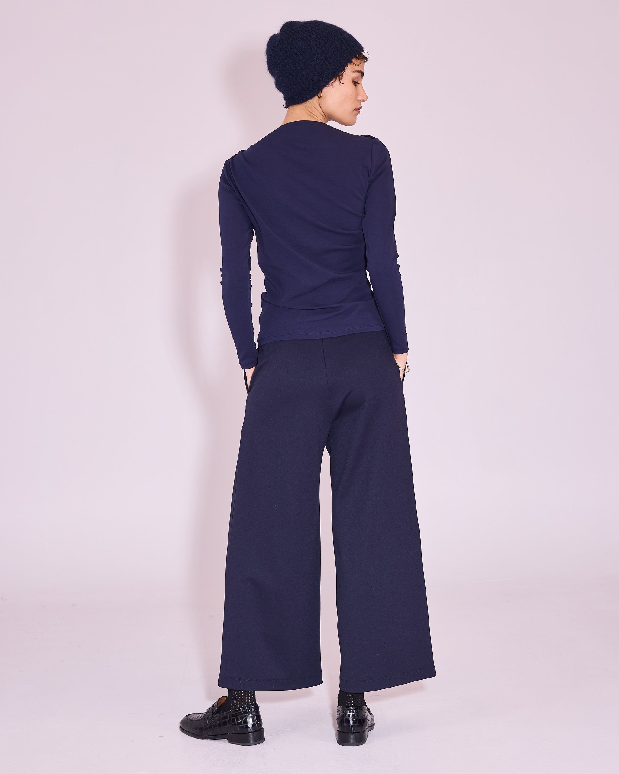 Elaine T-shirt in midnight blue