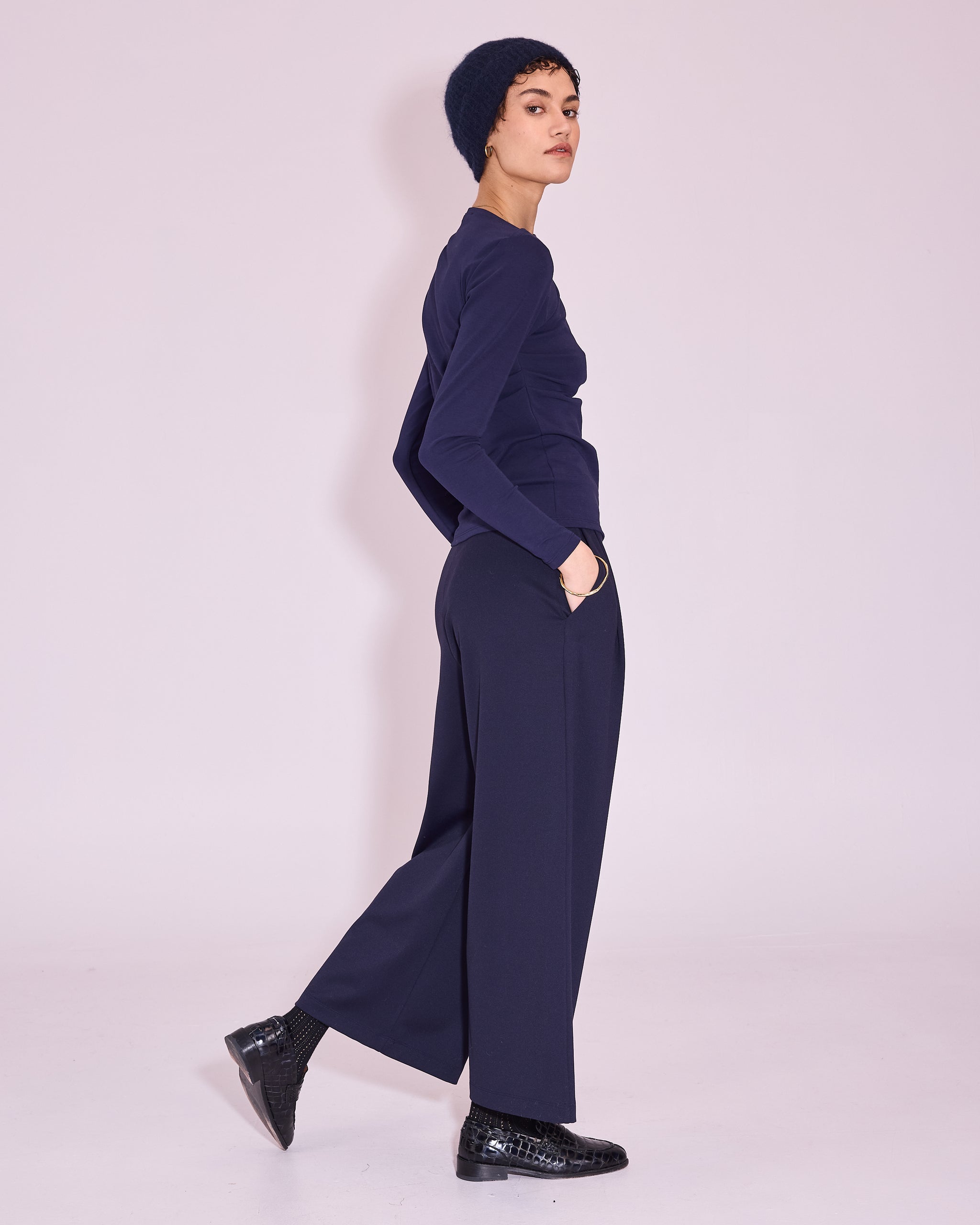 Elaine T-shirt in midnight blue