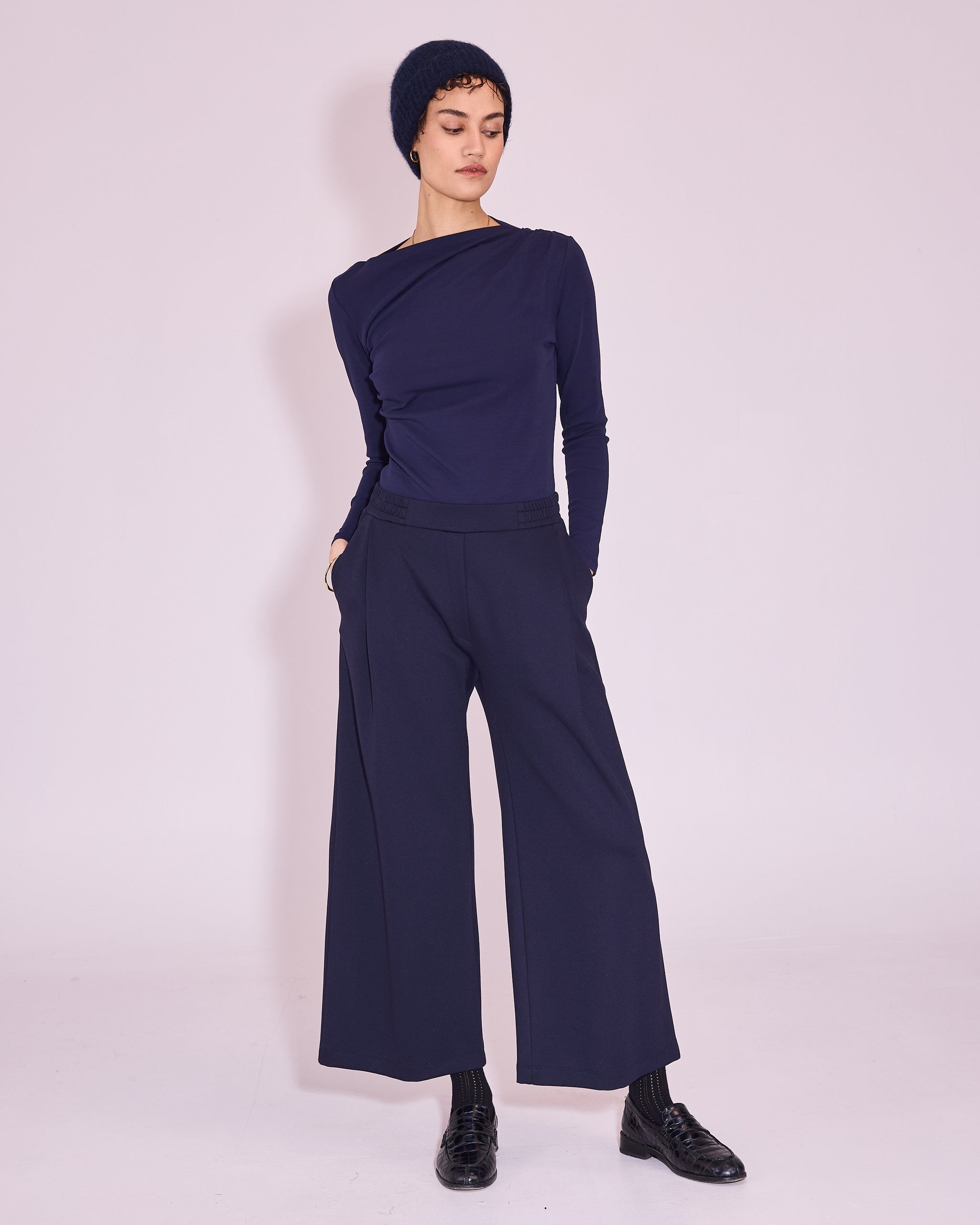 Elaine T-shirt in midnight blue