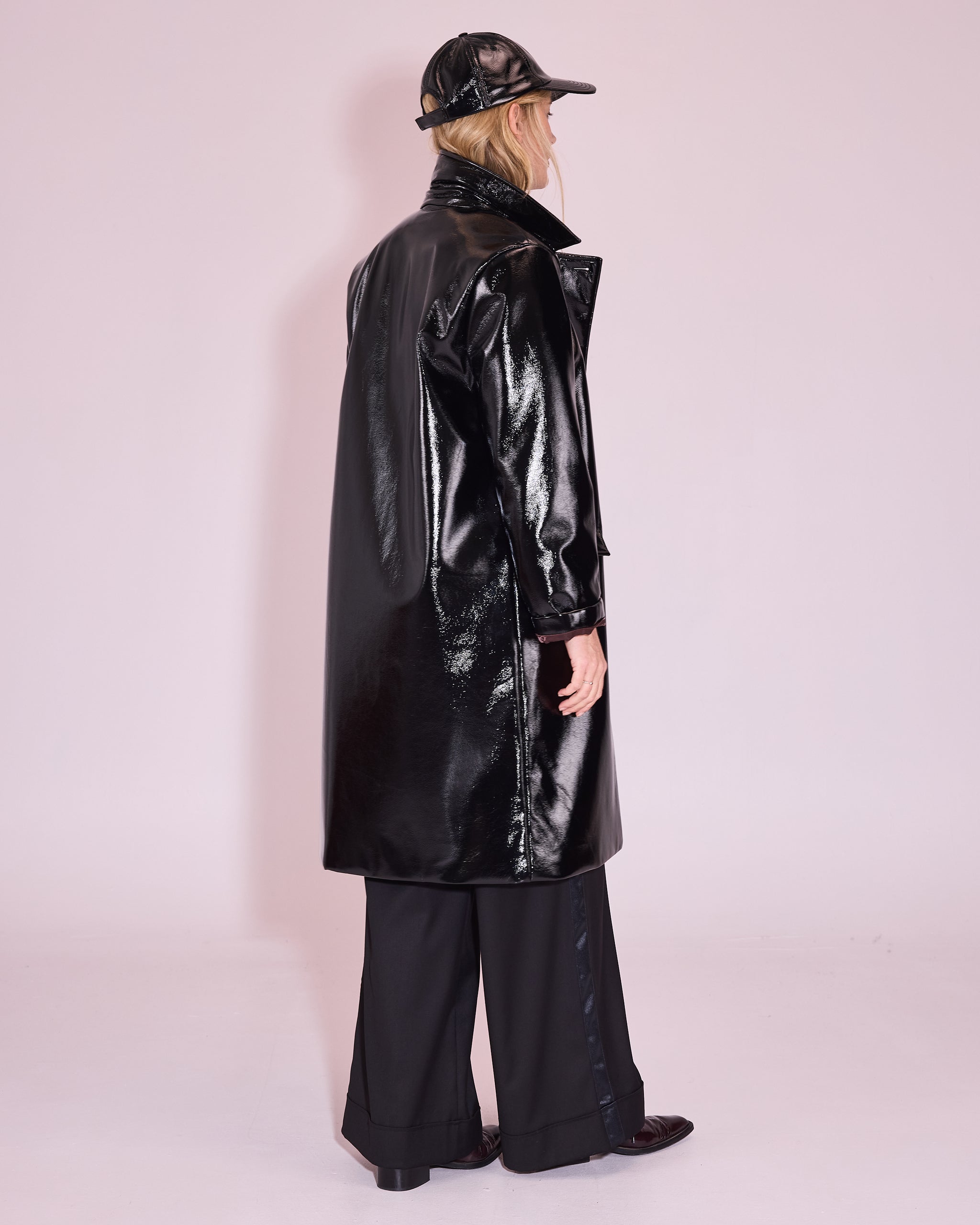 Gianni coat in black faux leather