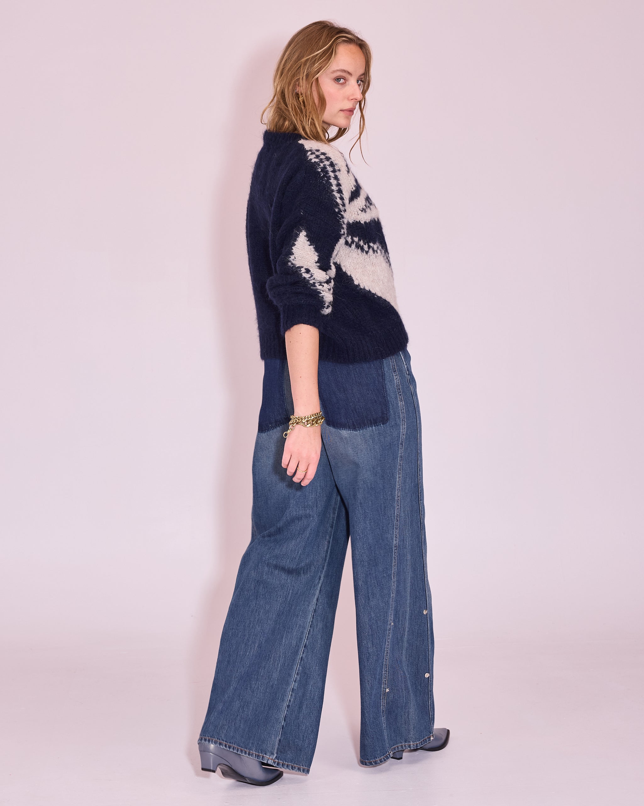 Jaral graphic knitted sweater in midnight blue