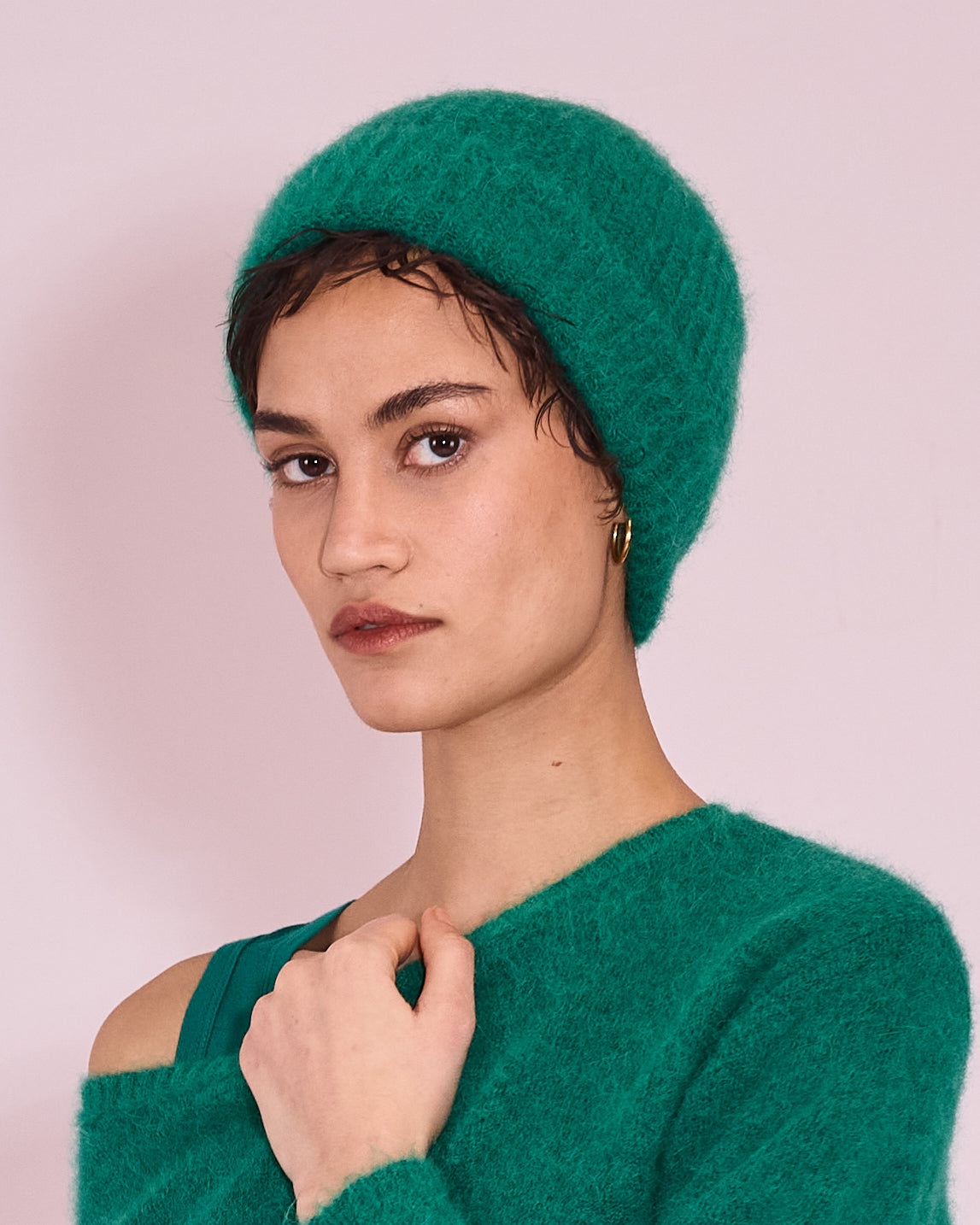 Janella muts in emerald
