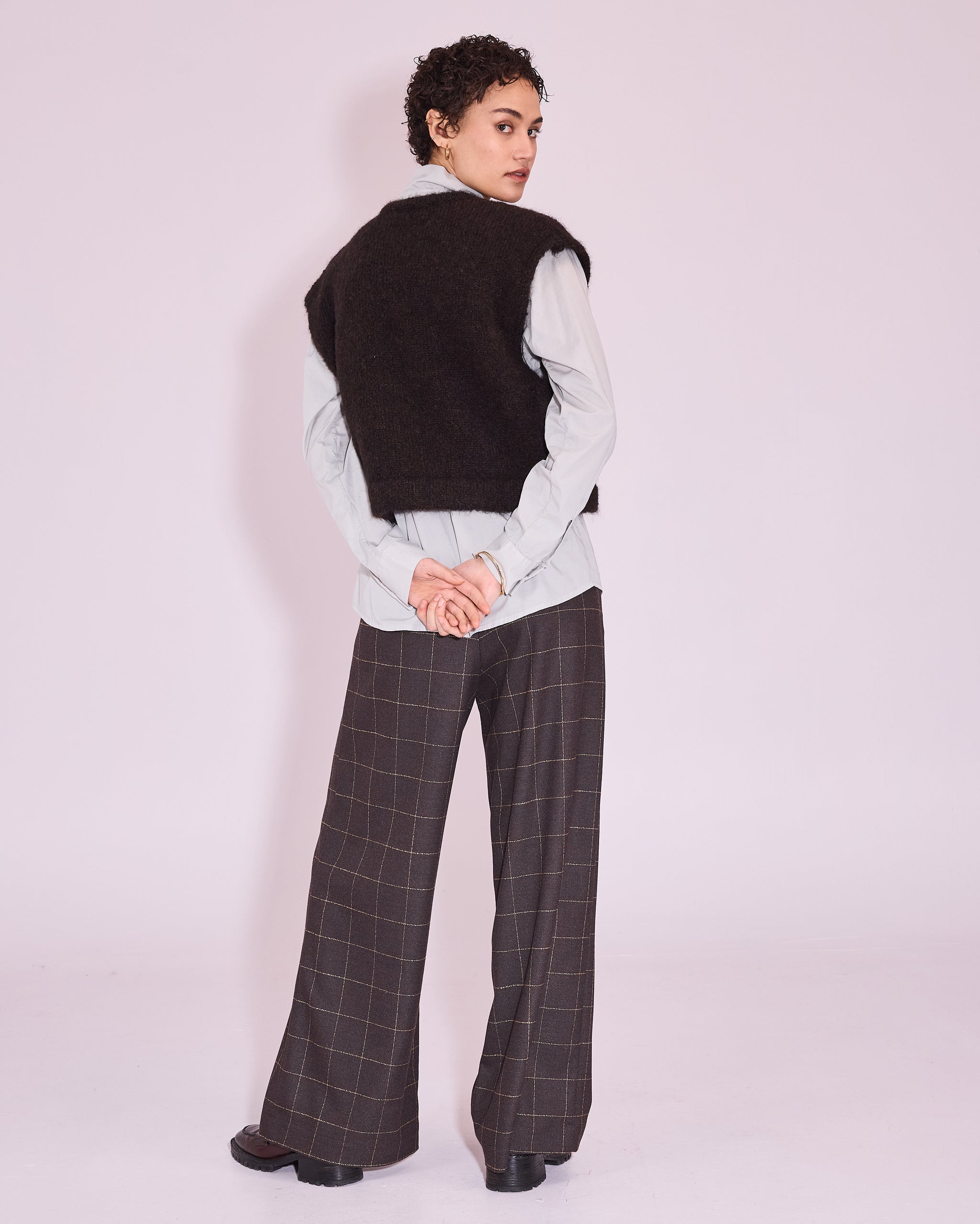Jaffa vest in black bean