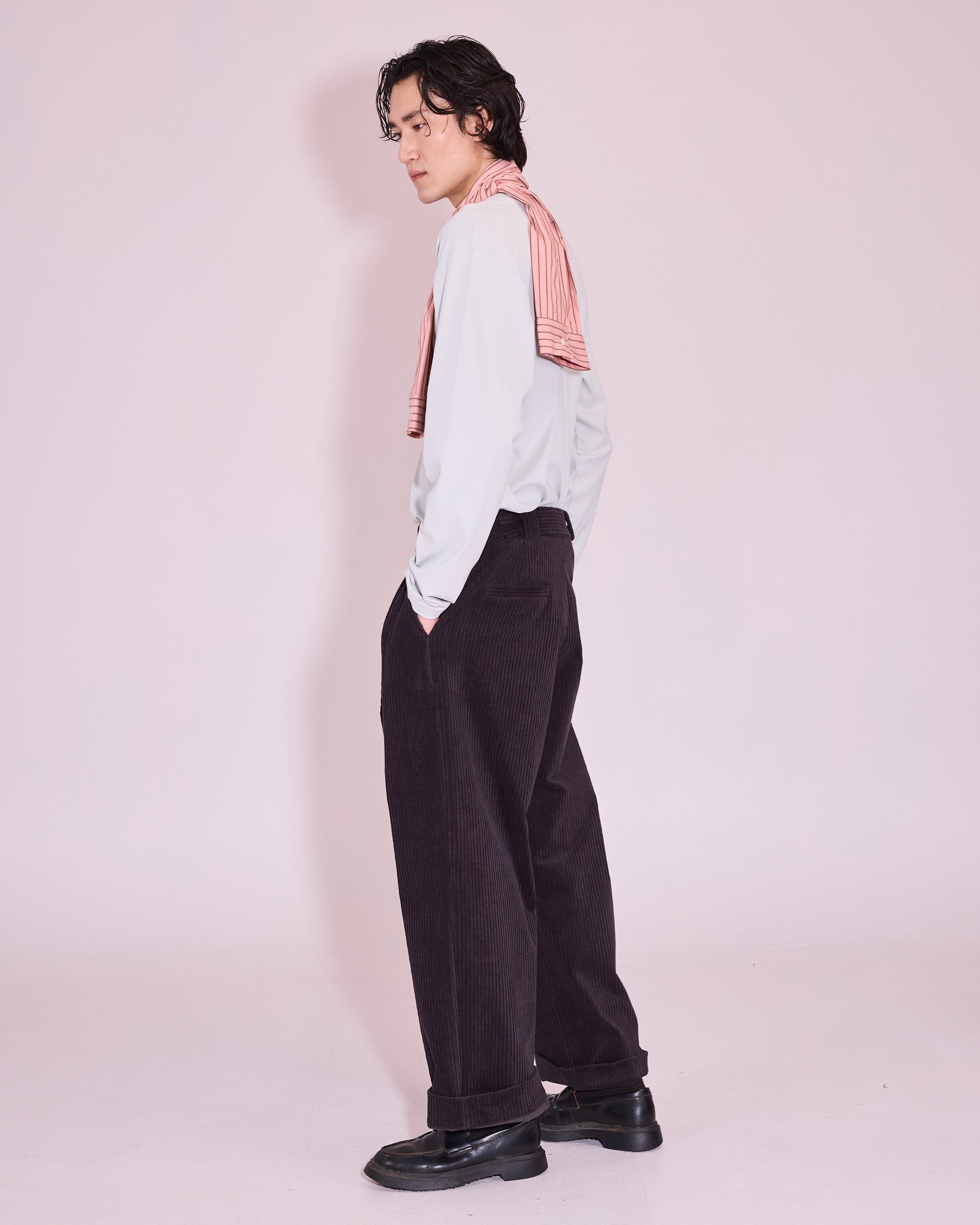 Justo broek in black bean heavy corduroy