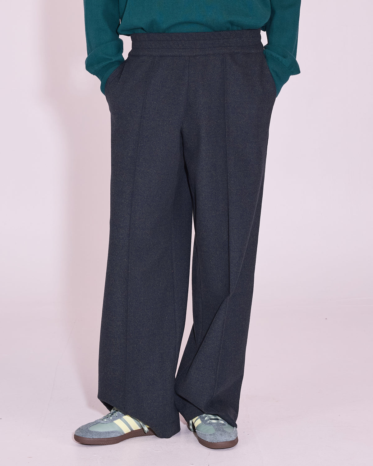 Egon trousers in dark green herringbone