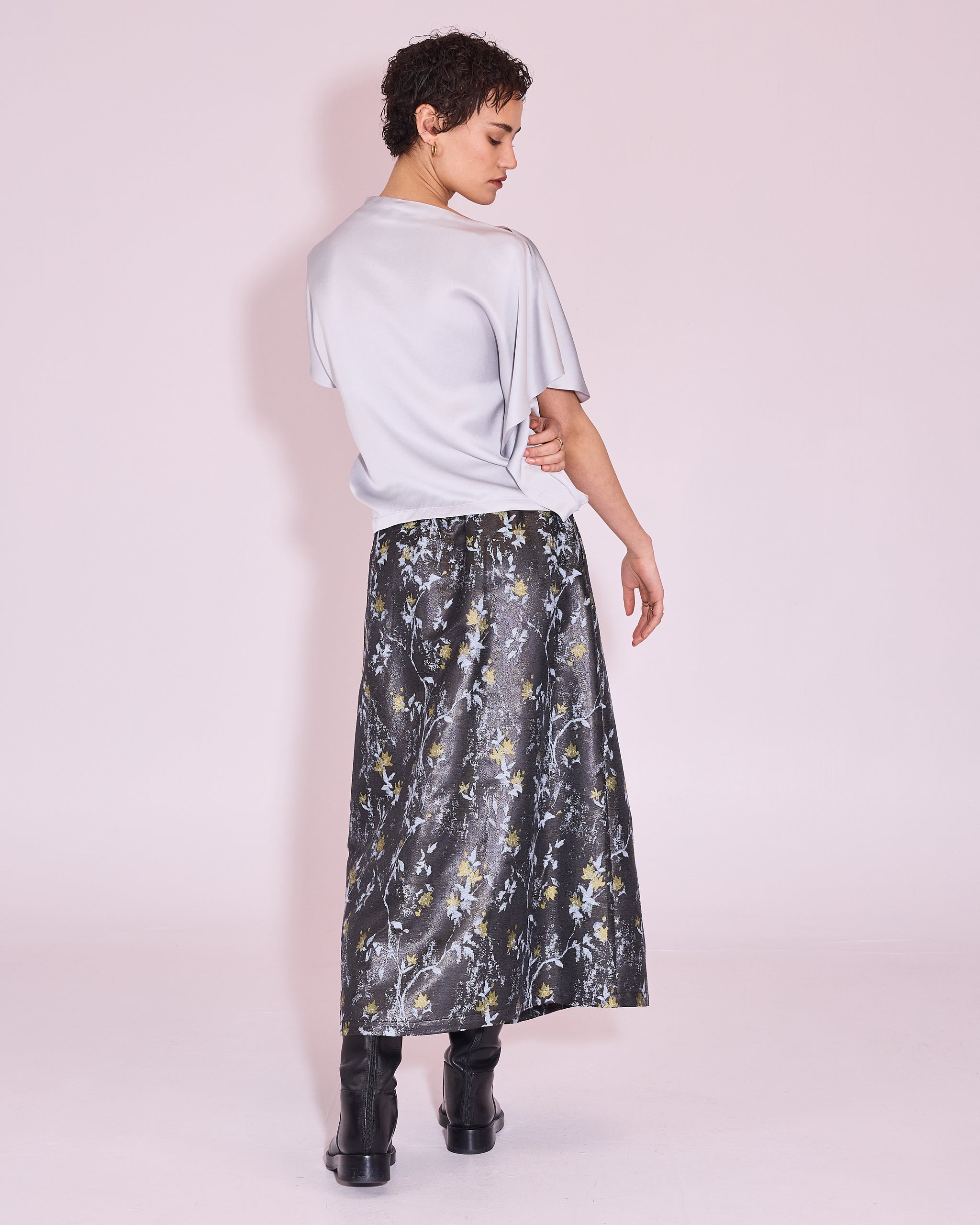 Joplin skirt in anthracite floral jacquard