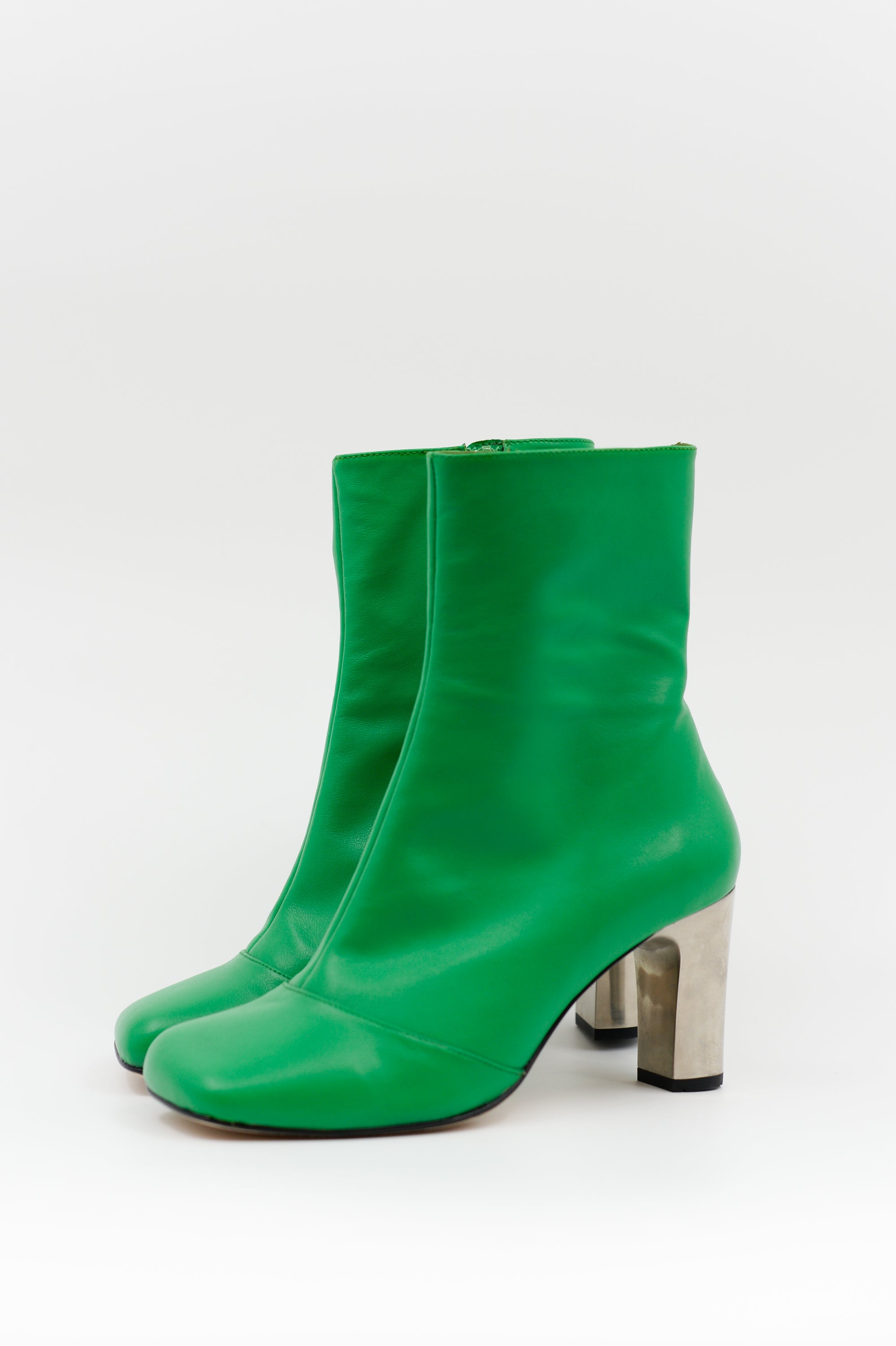 Eames Stiefel in leuchtendem Grün