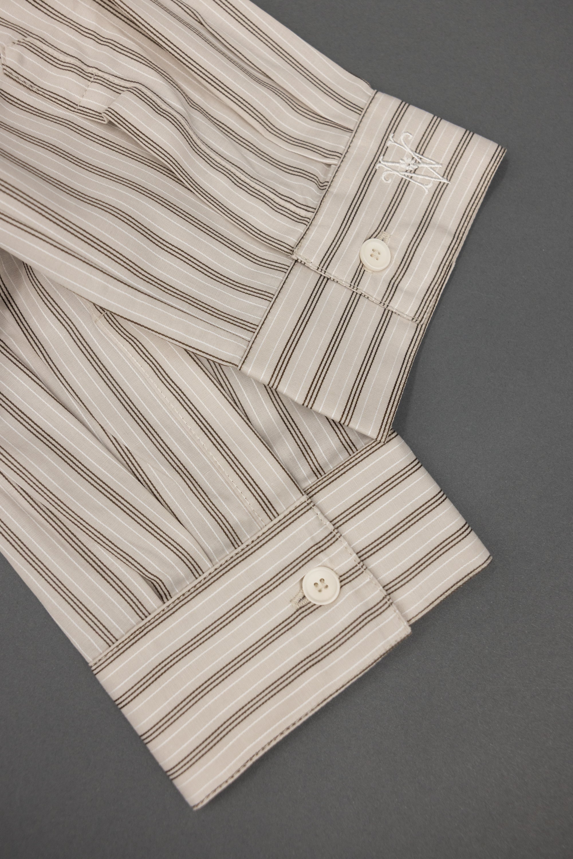 Ganna sjaaltje in grey vintage cotton stripes