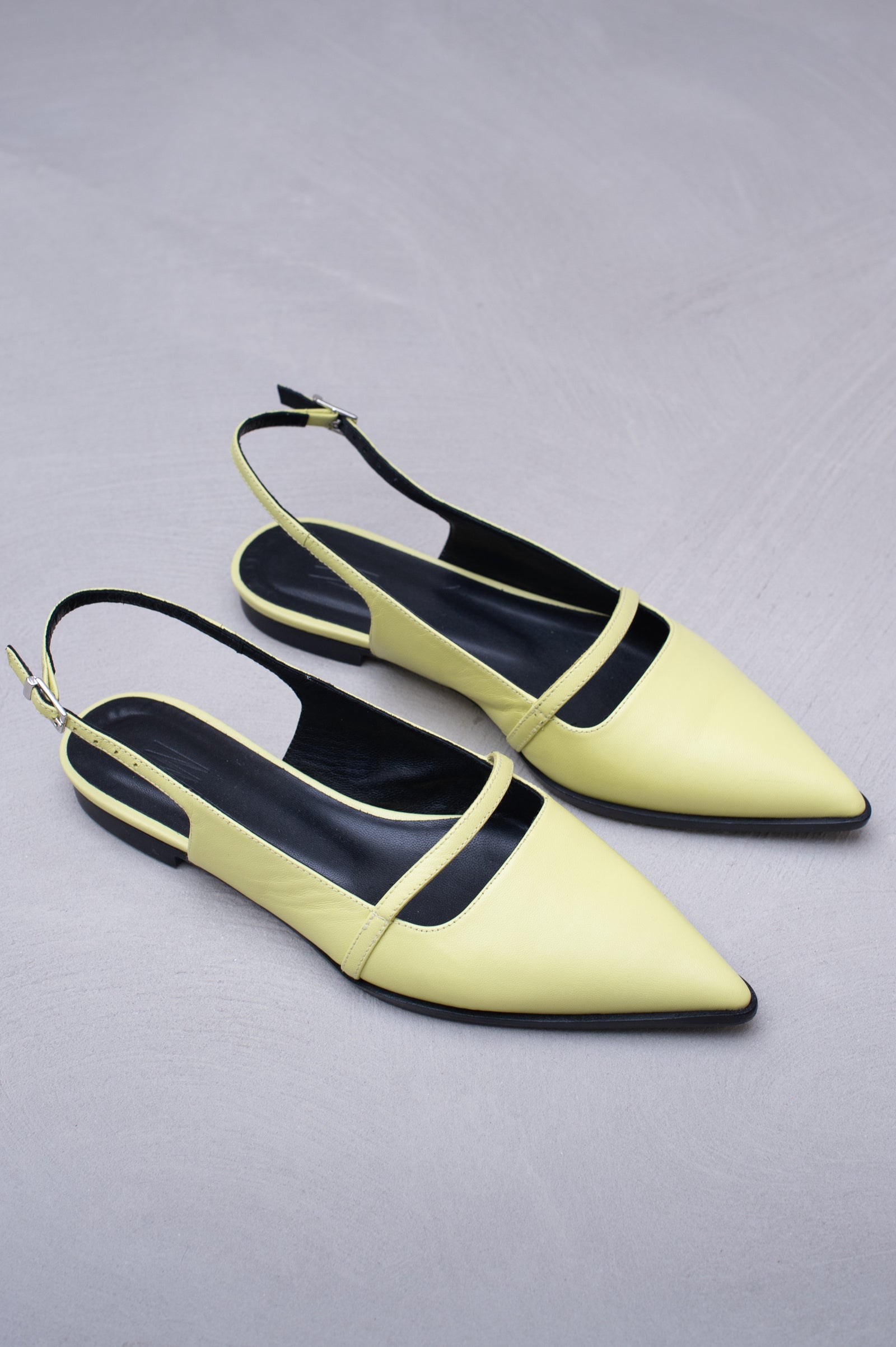 Dallie slingback in lemon grass