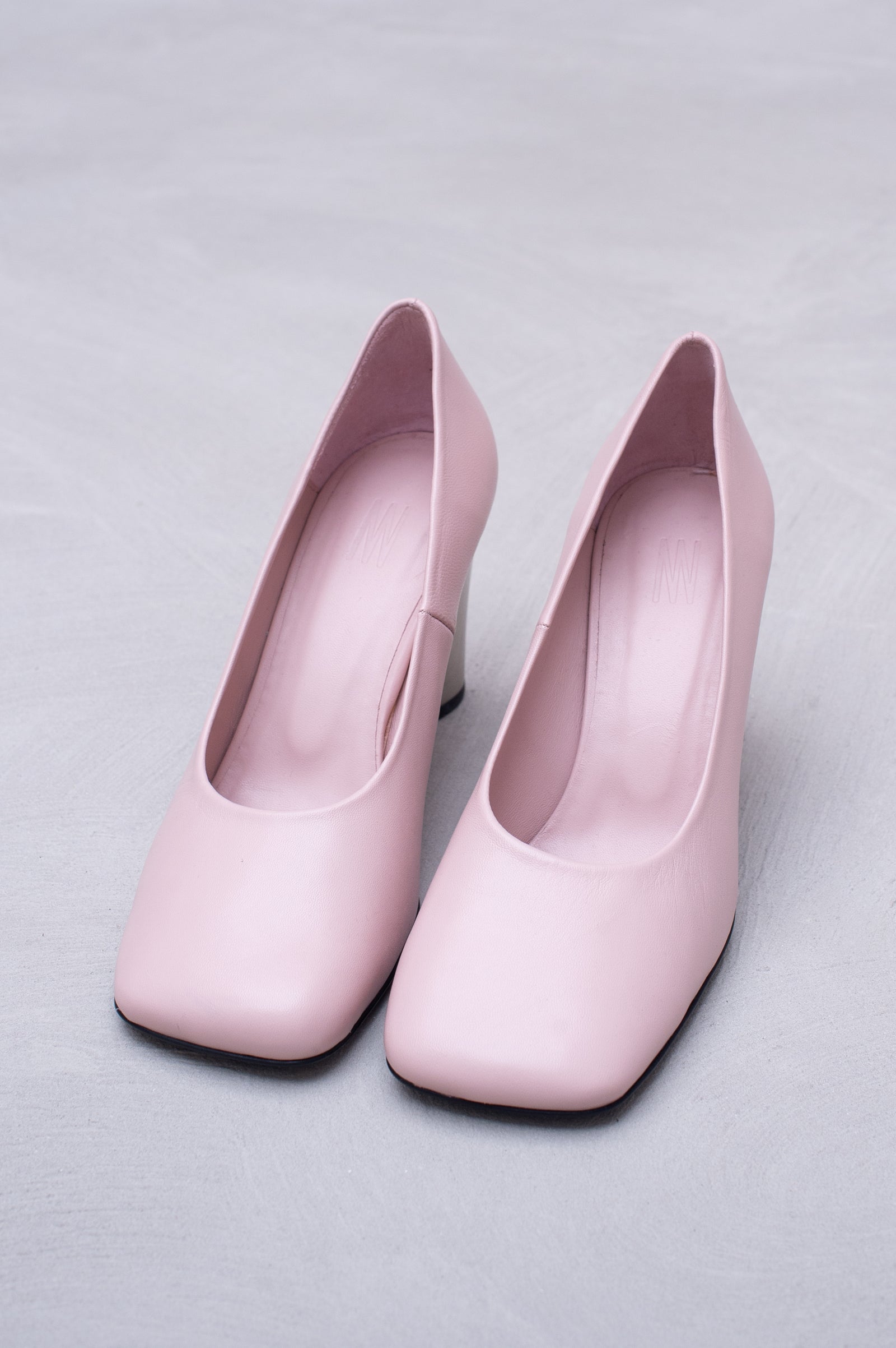 Flume pumps in cameo rose