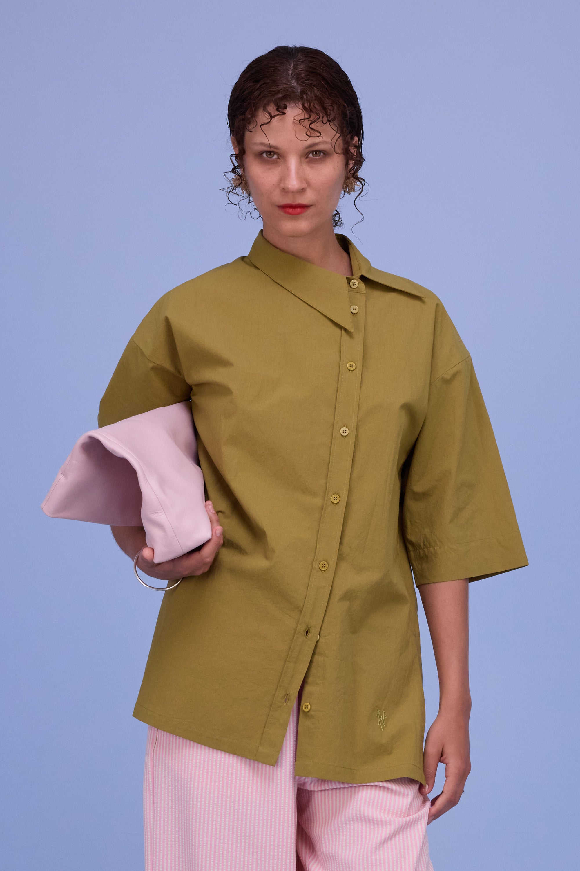 Clutch in misty rose