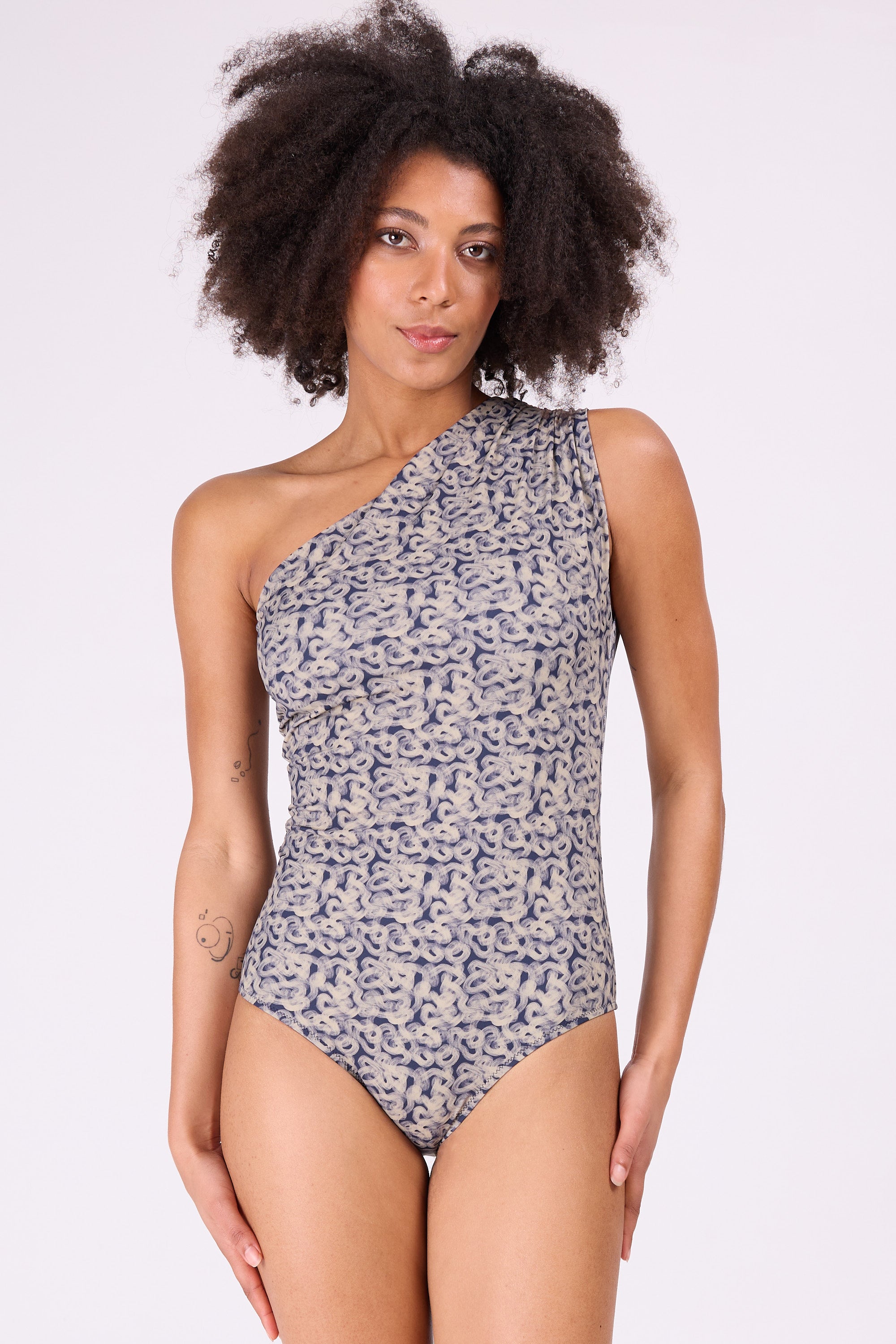 Asymmetrical swimsuit Small Medusa Swirls