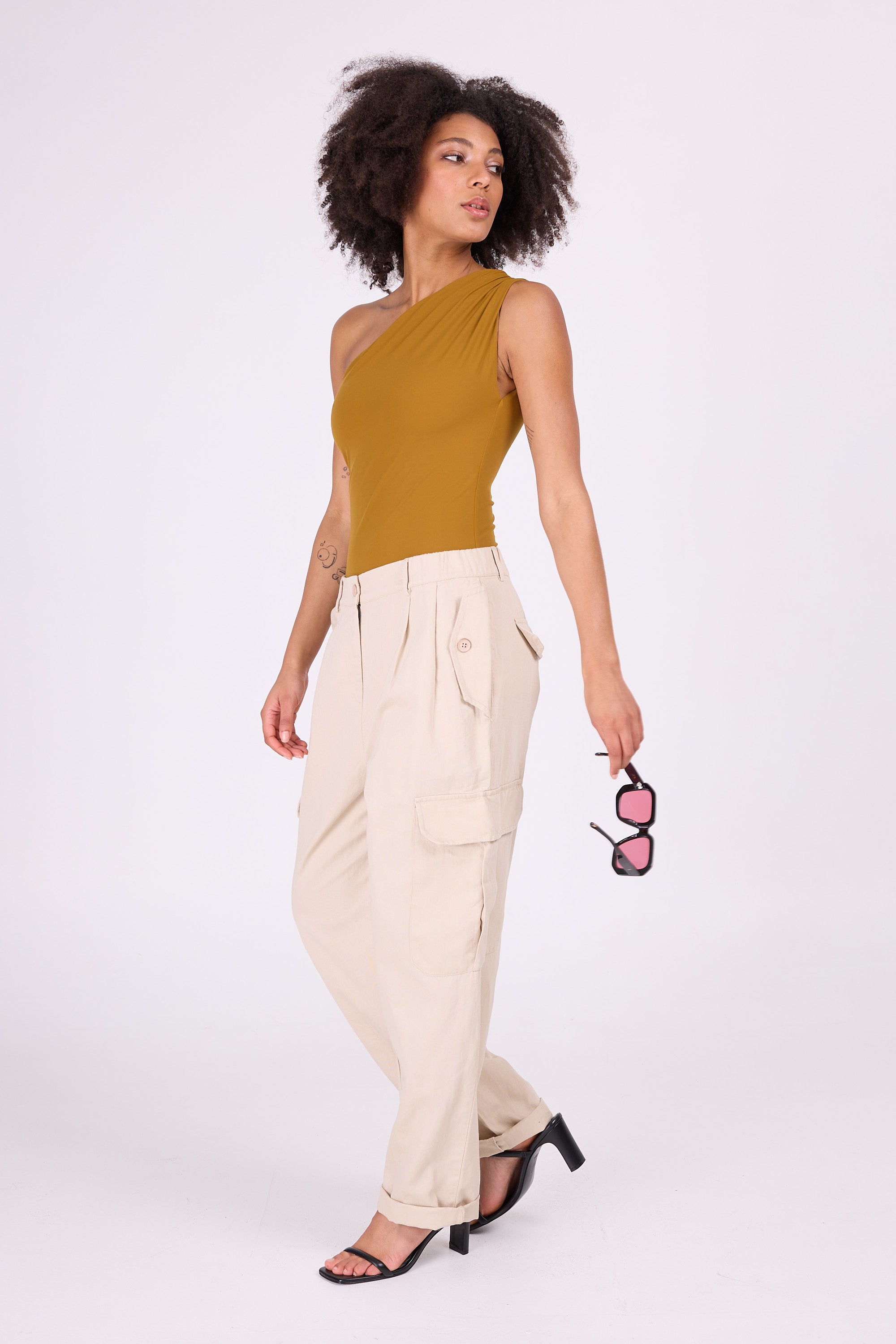 Maillot de bain asymétrique moutarde