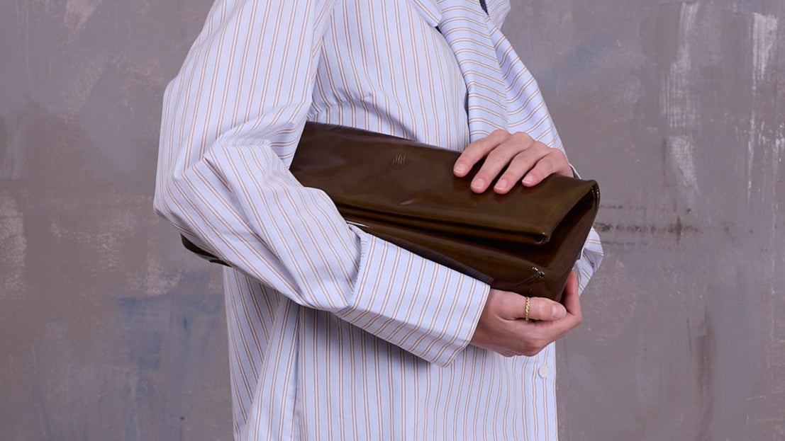 Gennaro Handtasche in Metallic-Grün