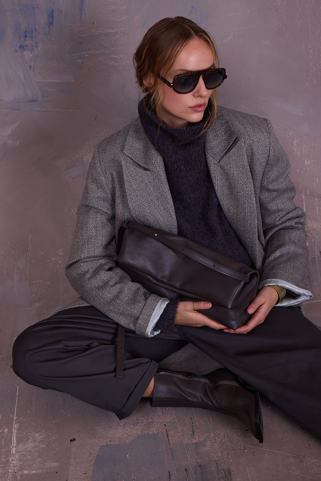 Gennaro handtas in nappa charcoal