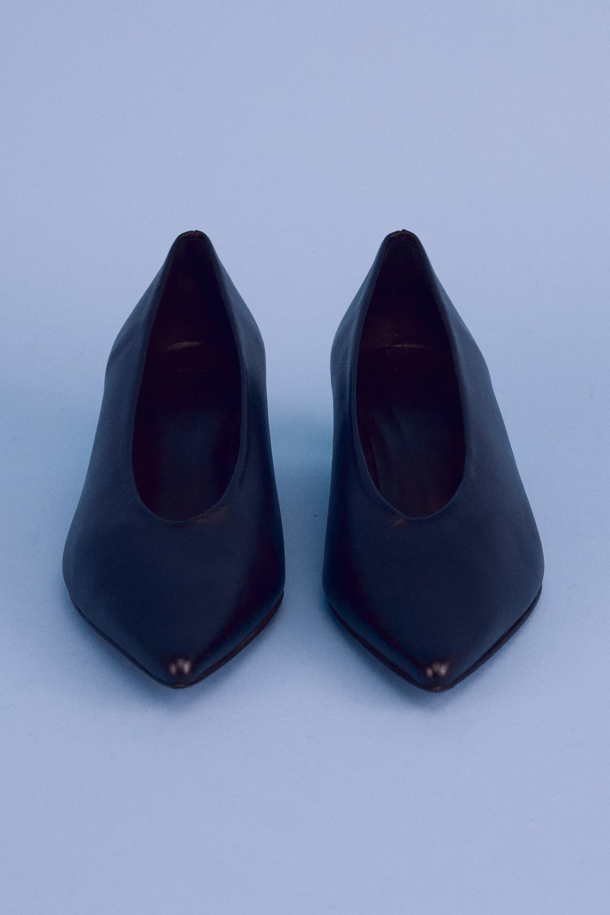 Heaven pump in black